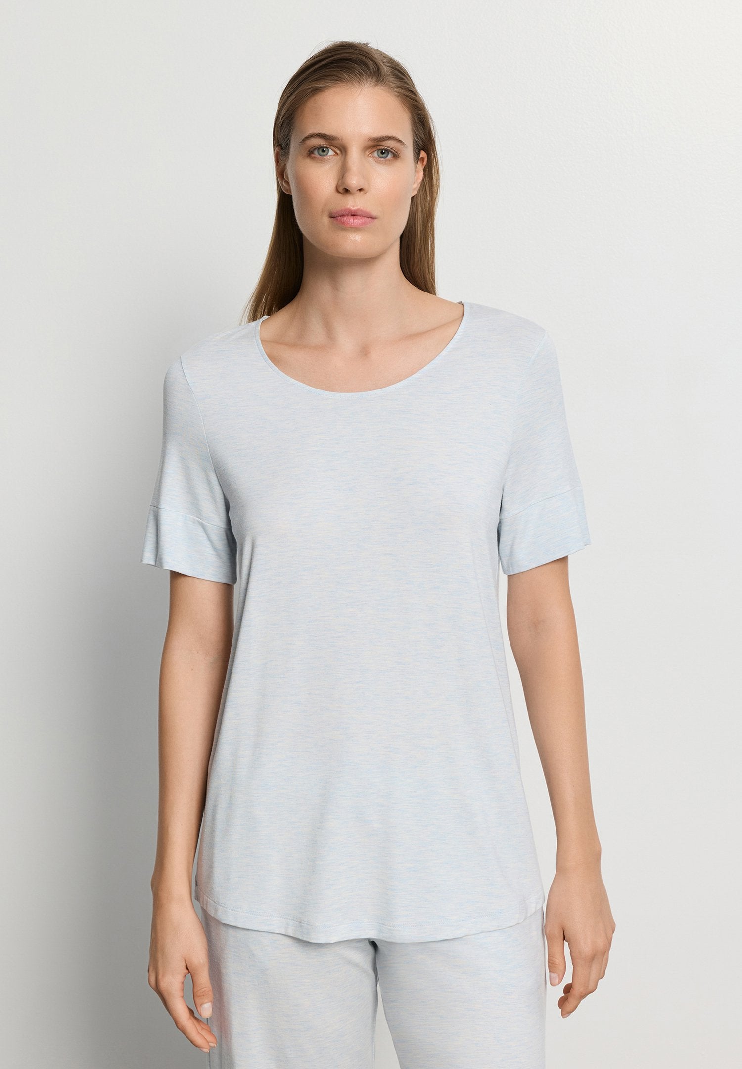 hanro-natural-elegance-shirt-pyjamaoberteil-watery-blue-viskose image 2