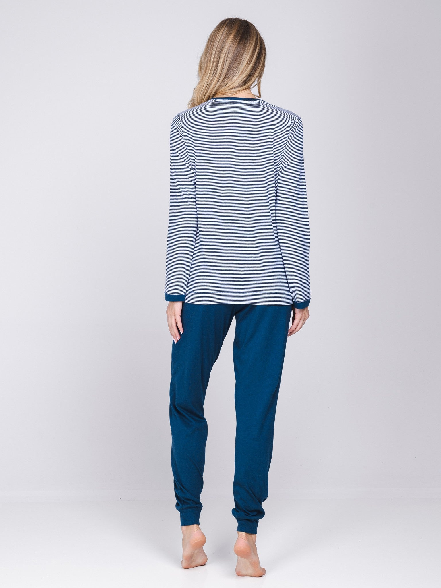 myrebelle-snowy-sparkles-pyjama-blau-bio-baumwolle image 4