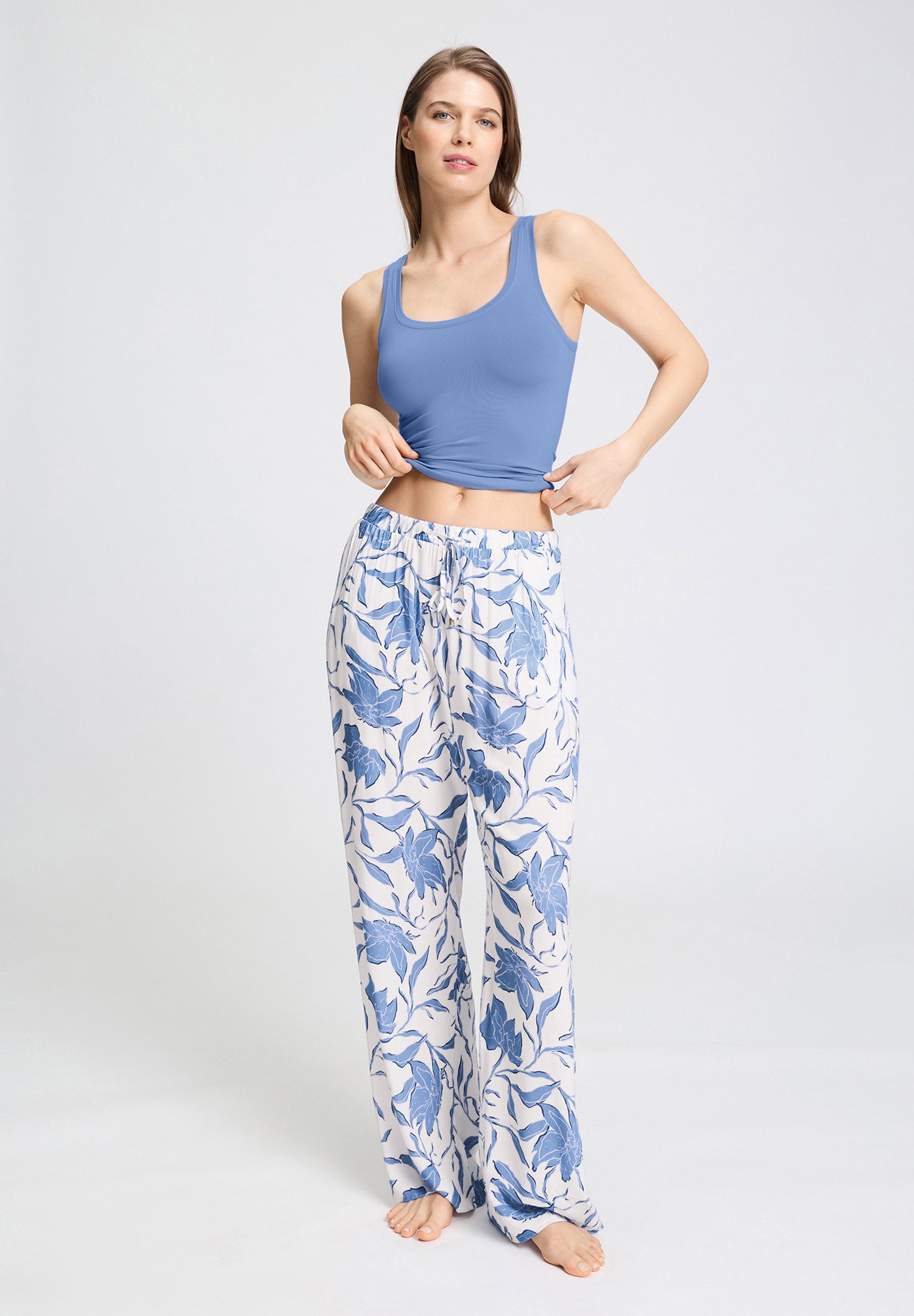 hanro-sleep-lounge-hose-graceful-forms-pyjamahose-viskose image 5