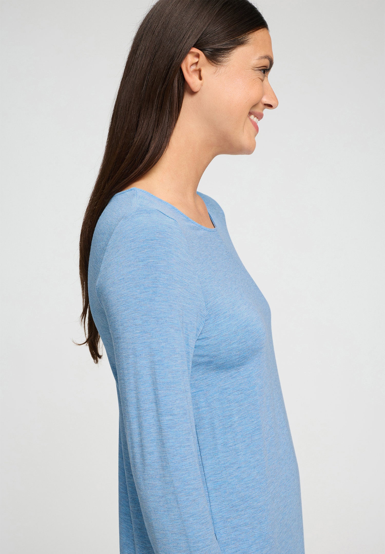 hanro-natural-elegance-nachthemd-langarm-bluebird-melange-100cm image 7