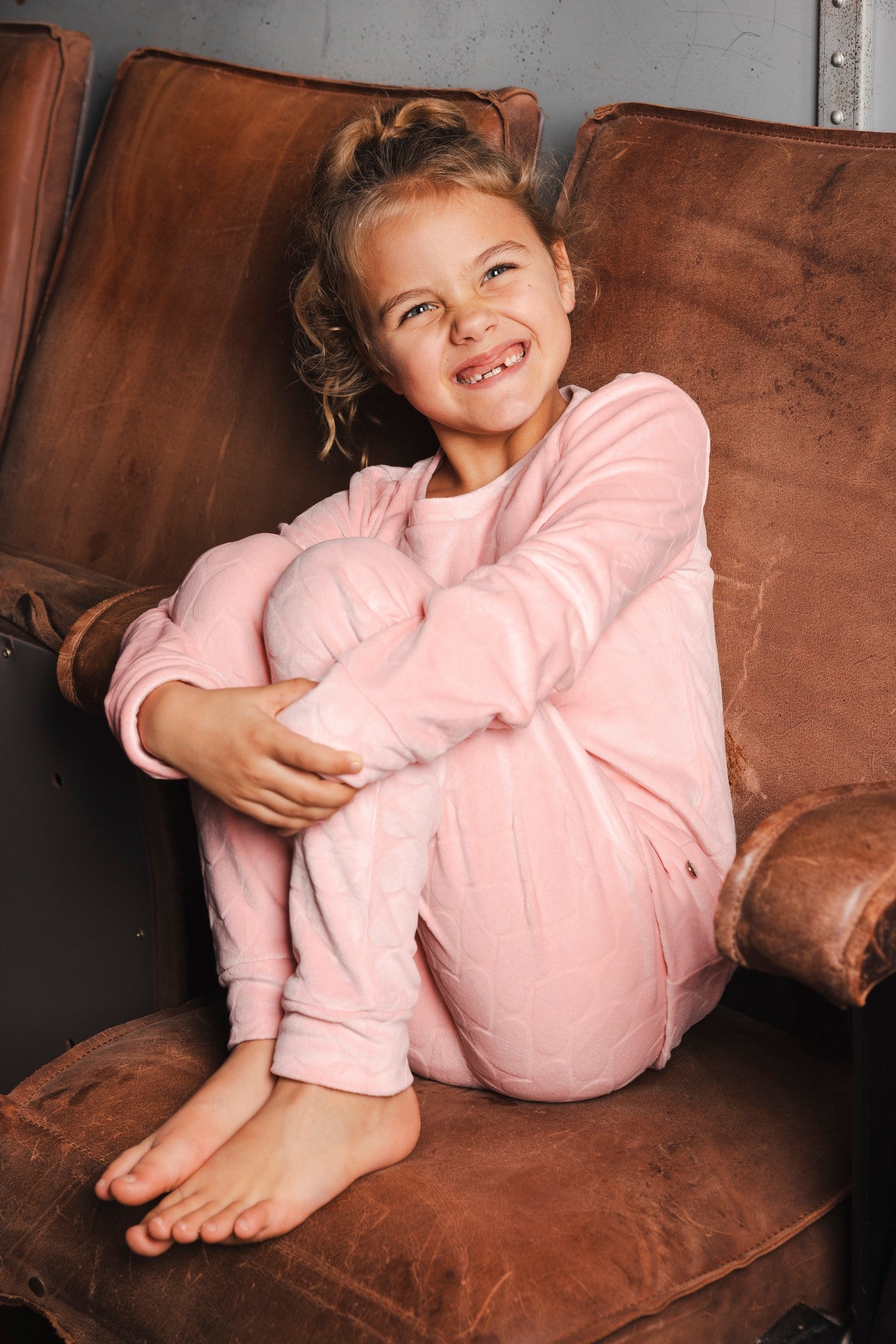 myrebelle-endless-love-m-dchen-pyjama-velours-rosa-herz image 2