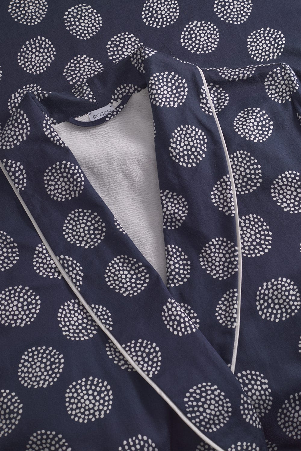 r-sch-be-happy-morgenmantel-maxi-punktemuster-satin-blau image 5