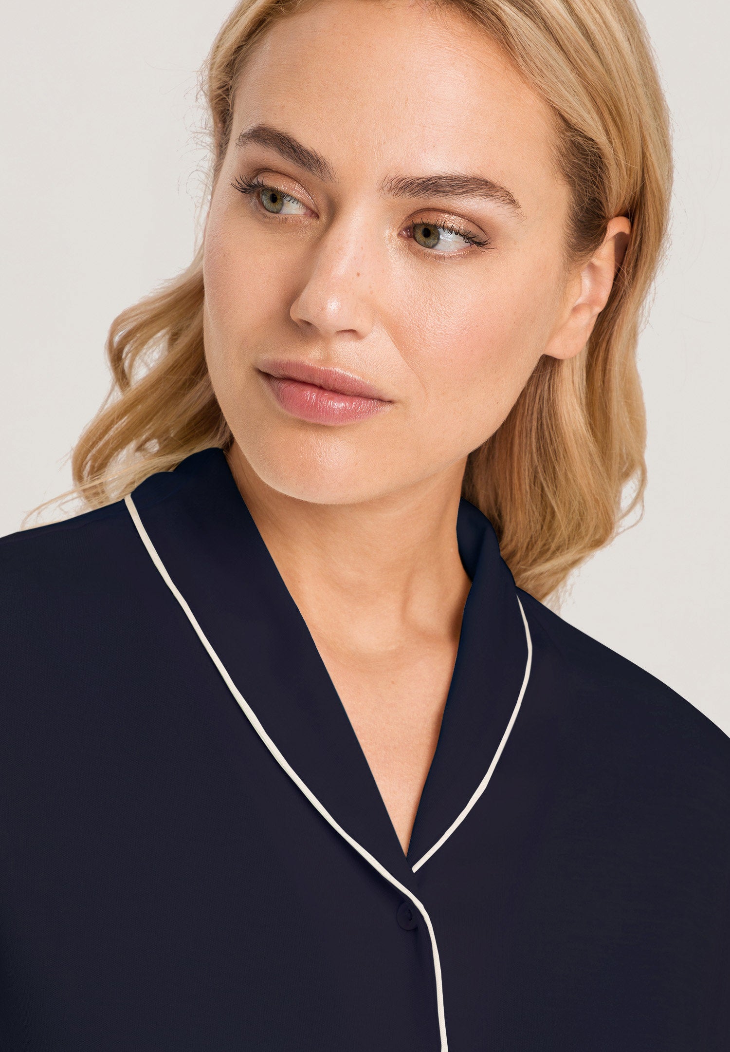 hanro-natural-comfort-pyjama-077977-deep-navy-tencel-damen image 6