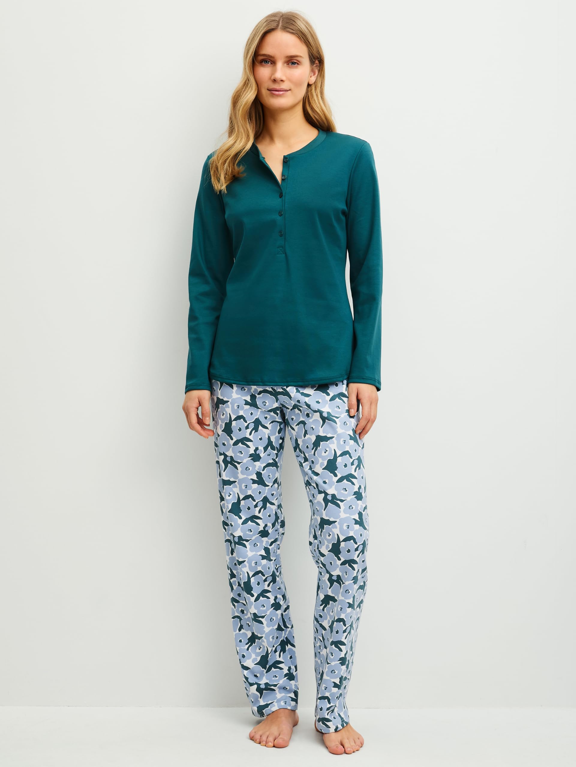 calida-favourites-dreams-midnight-flowers-pyjamaset-damen-44-46 image 2