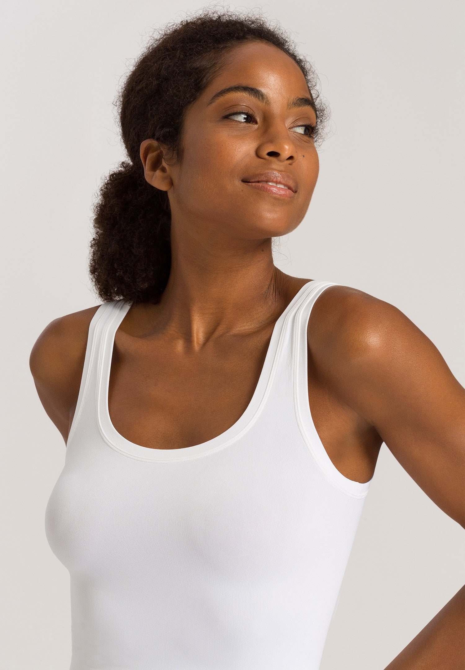 hanro-touch-feeling-tank-top-wei-microfaser-feinripp image 6