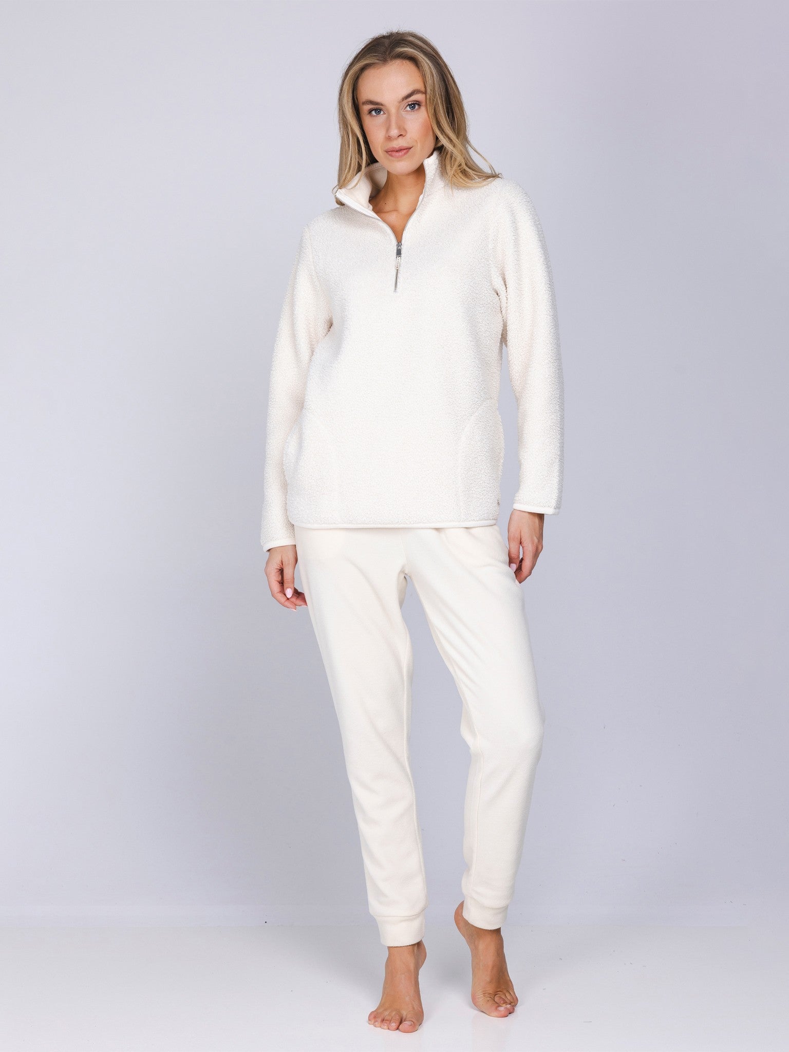 myrebelle-cozy-hausanzug-wei-teddy-fleece-damen image 4