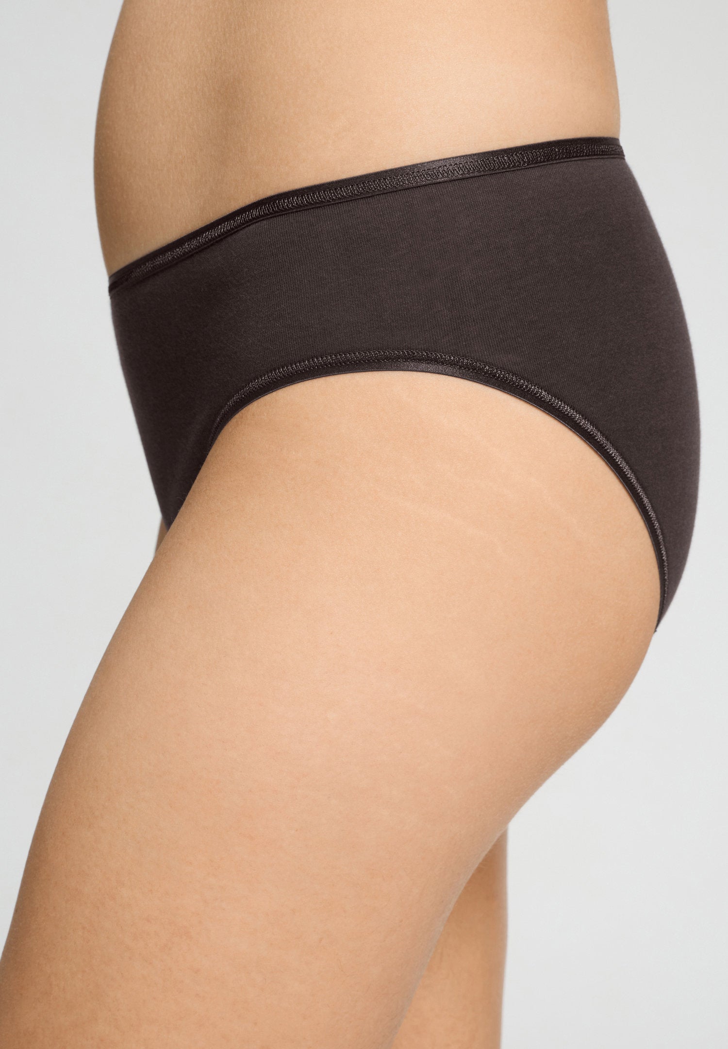 hanro-cotton-seamless-midi-slip-damen-dark-mocha image 6