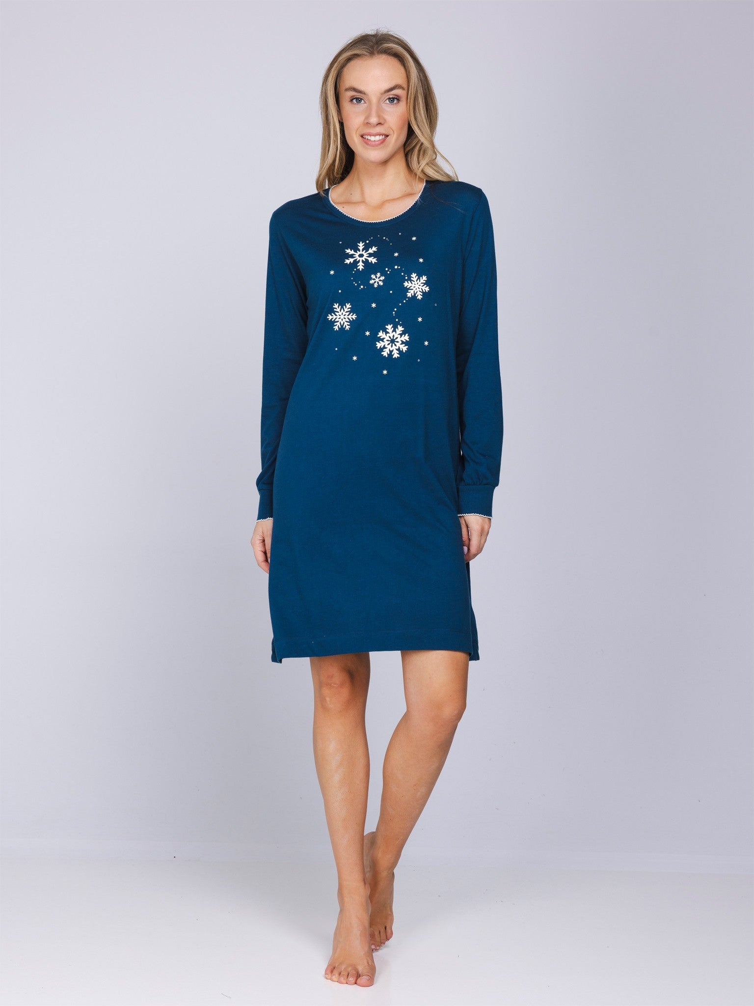 myrebelle-snowy-sparkles-nachthemd-blau-bio-baumwolle image 3