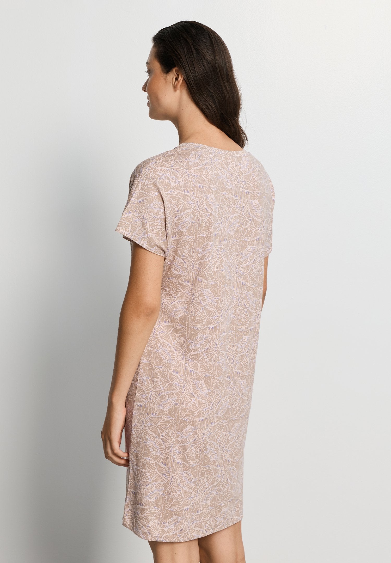 hanro-sleep-lounge-s-slv-nightdress-90cm-nachthemd-abstract-butterflies image 4
