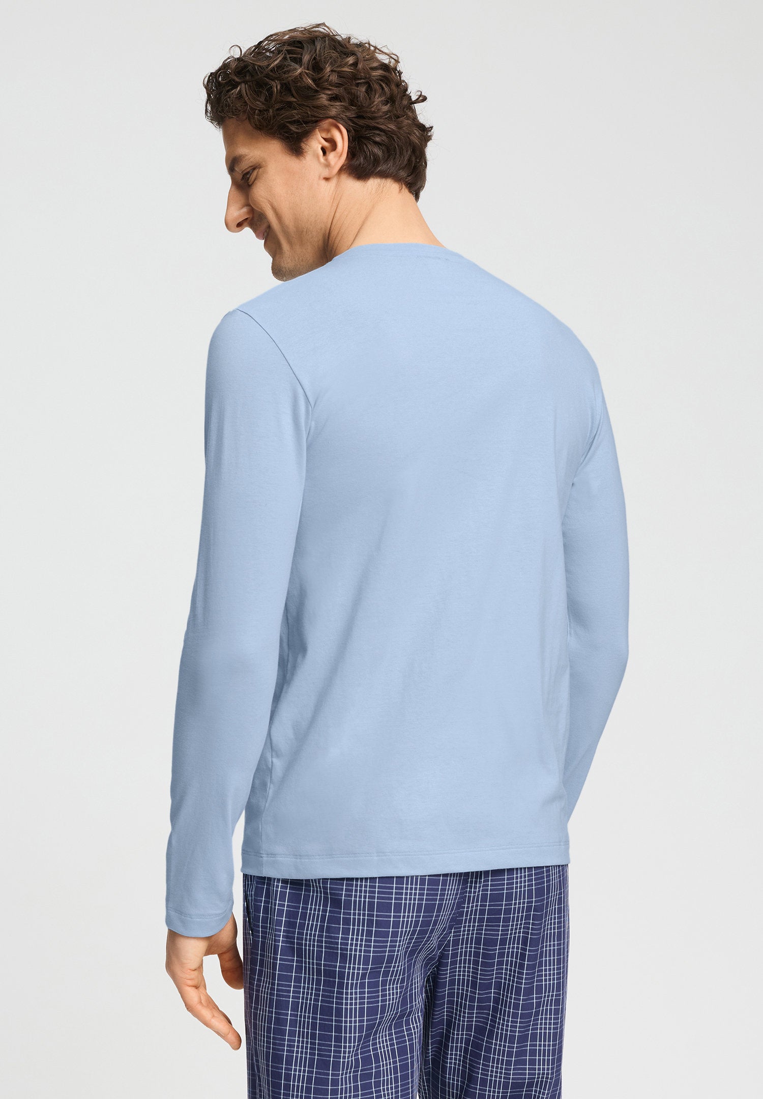 hanro-living-shirts-langarmshirt-cashmere-blue-baumwolle image 4