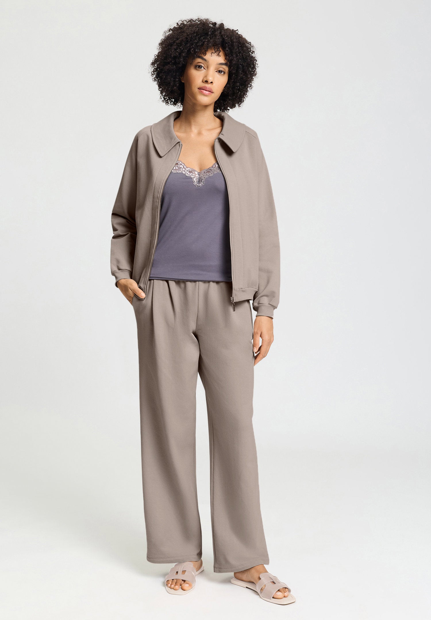 hanro-natural-living-hose-damen-rose-grey-lang image 5