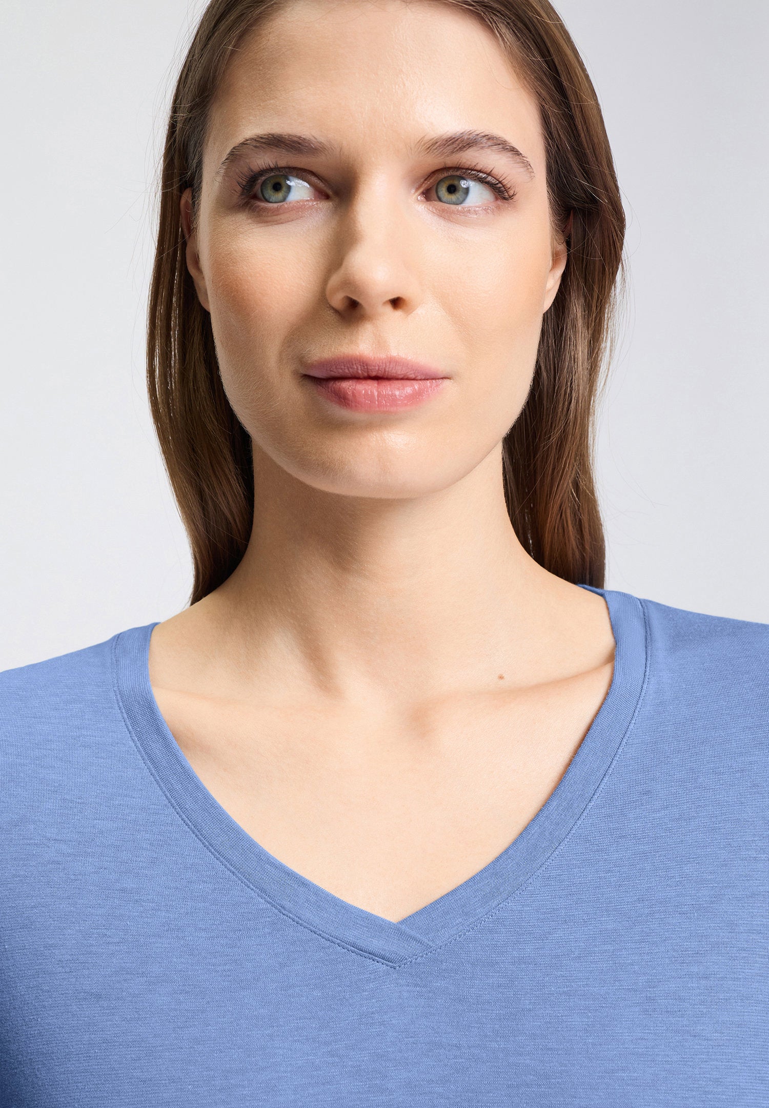 hanro-sleep-lounge-nachthemd-langarm-bluebird-95cm-tencel image 5