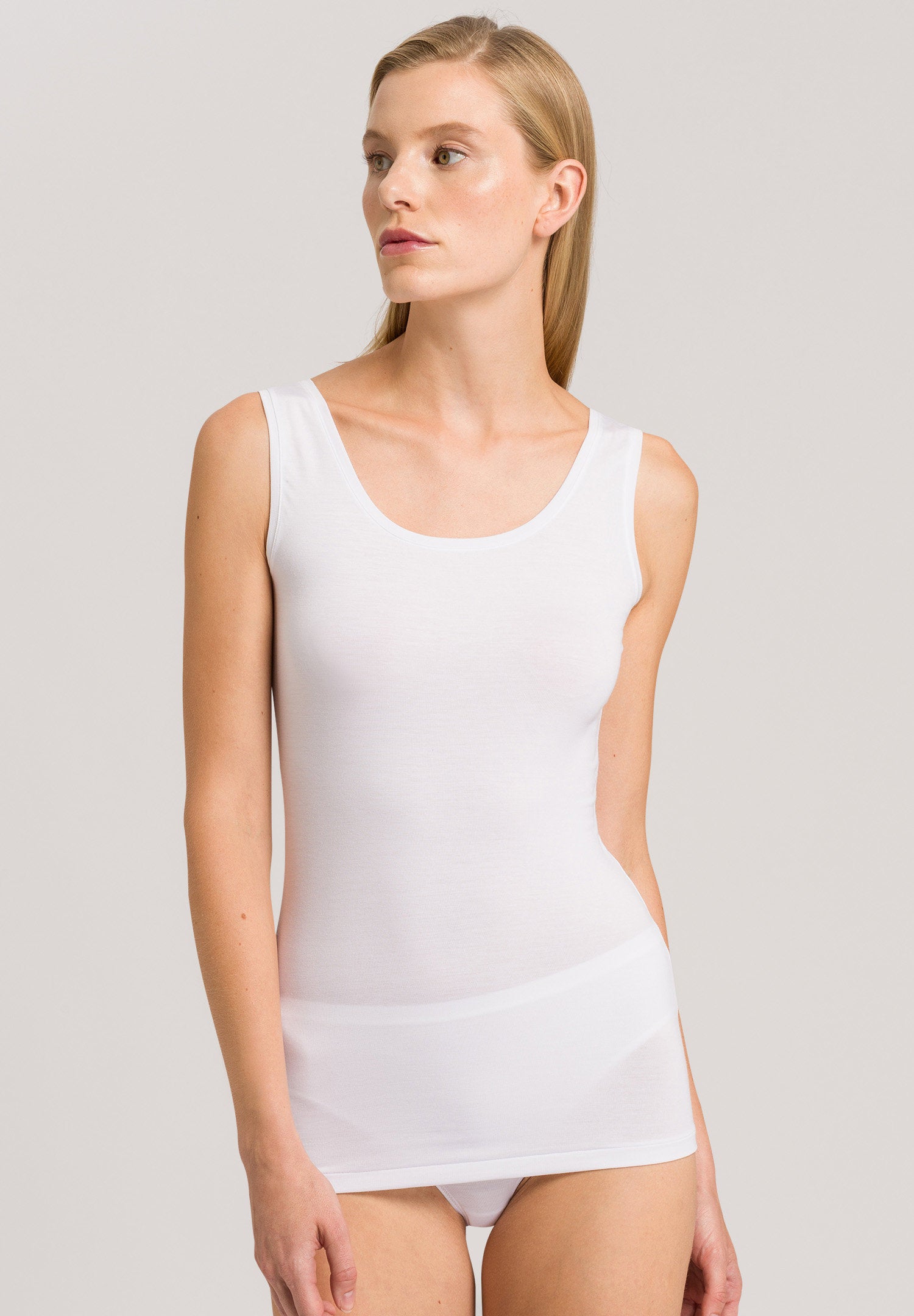 hanro-soft-touch-tank-top-tr-gertop-wei-micromodal image 2