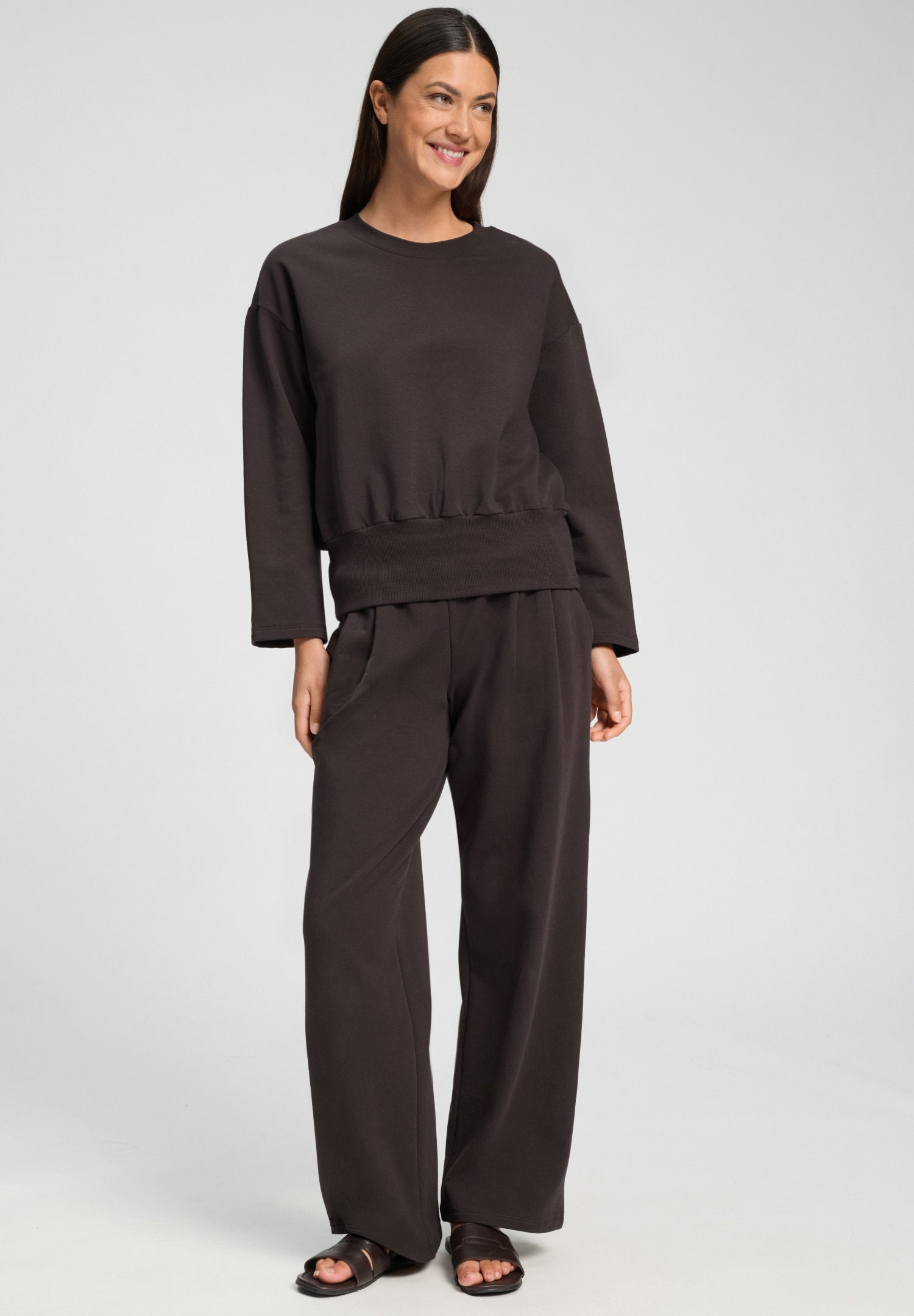 hanro-natural-living-long-pants-hose-dark-mocha-cotton image 5
