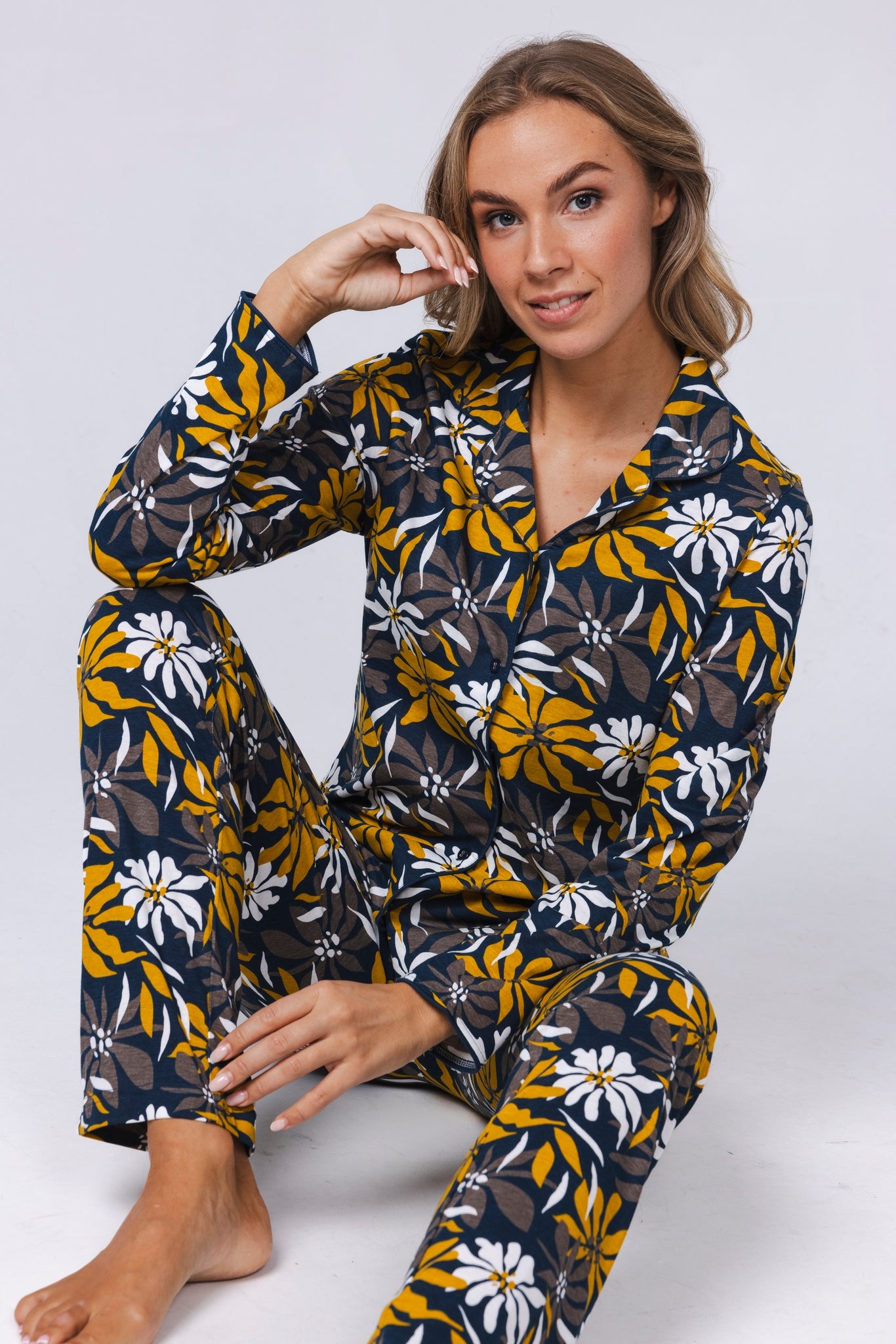pastunette-moonlite-pyjama-blau-blumen-baumwoll-modal image 5