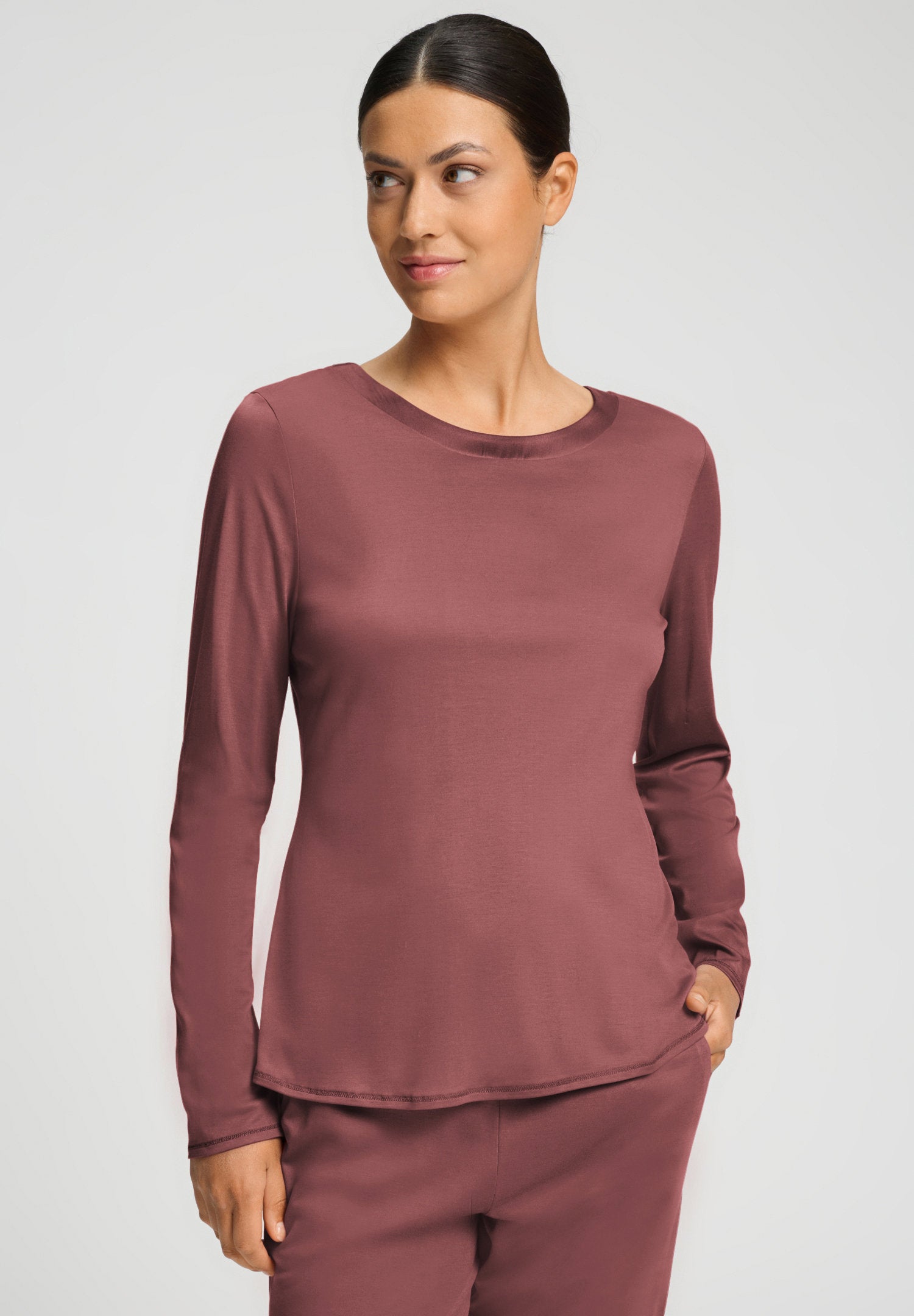 hanro-grand-central-l-slv-shirt-langarmshirt-apple-butter-seide image 2
