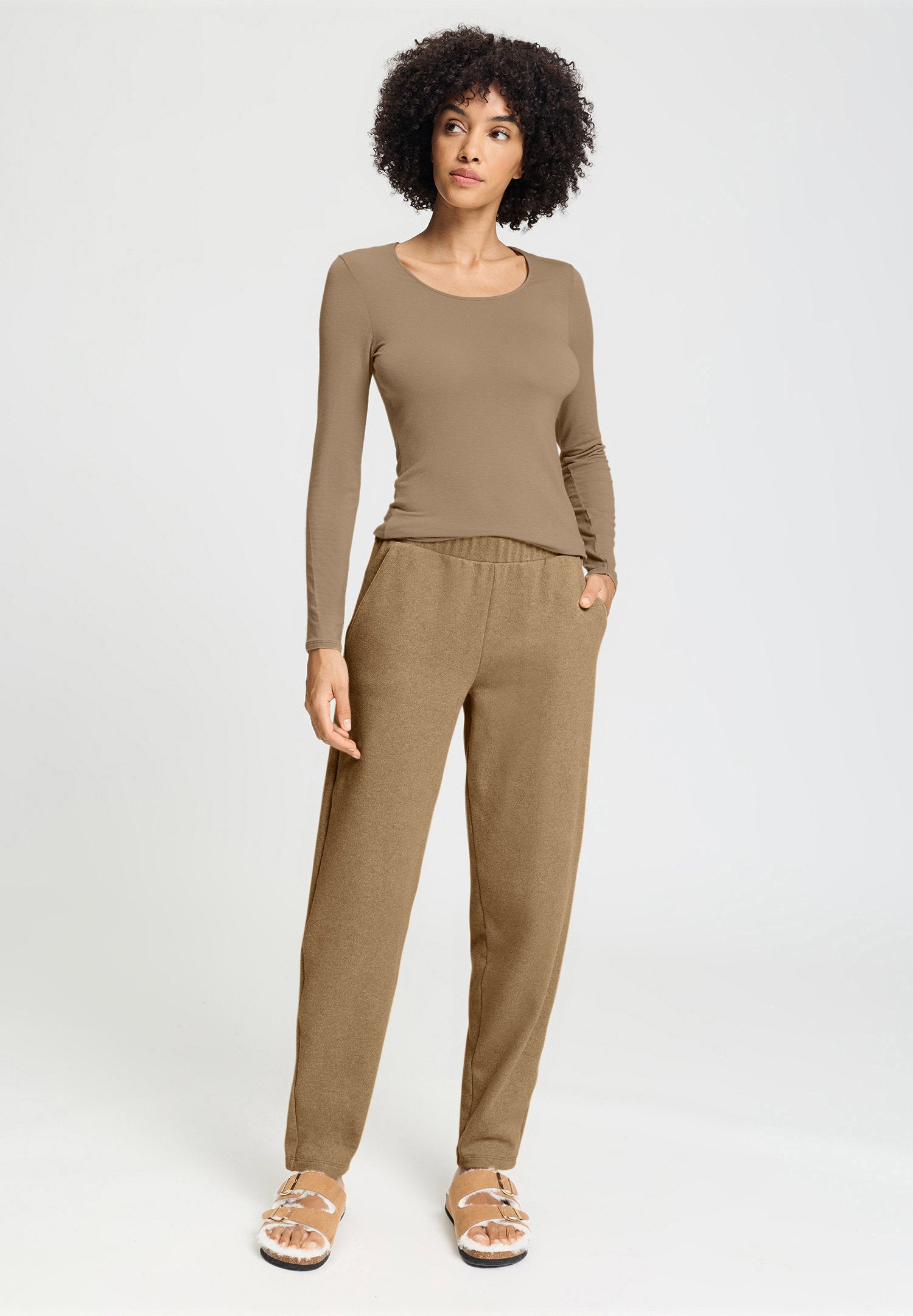 hanro-easy-wear-long-pants-loungehose-desert-clay-baumwolle image 5
