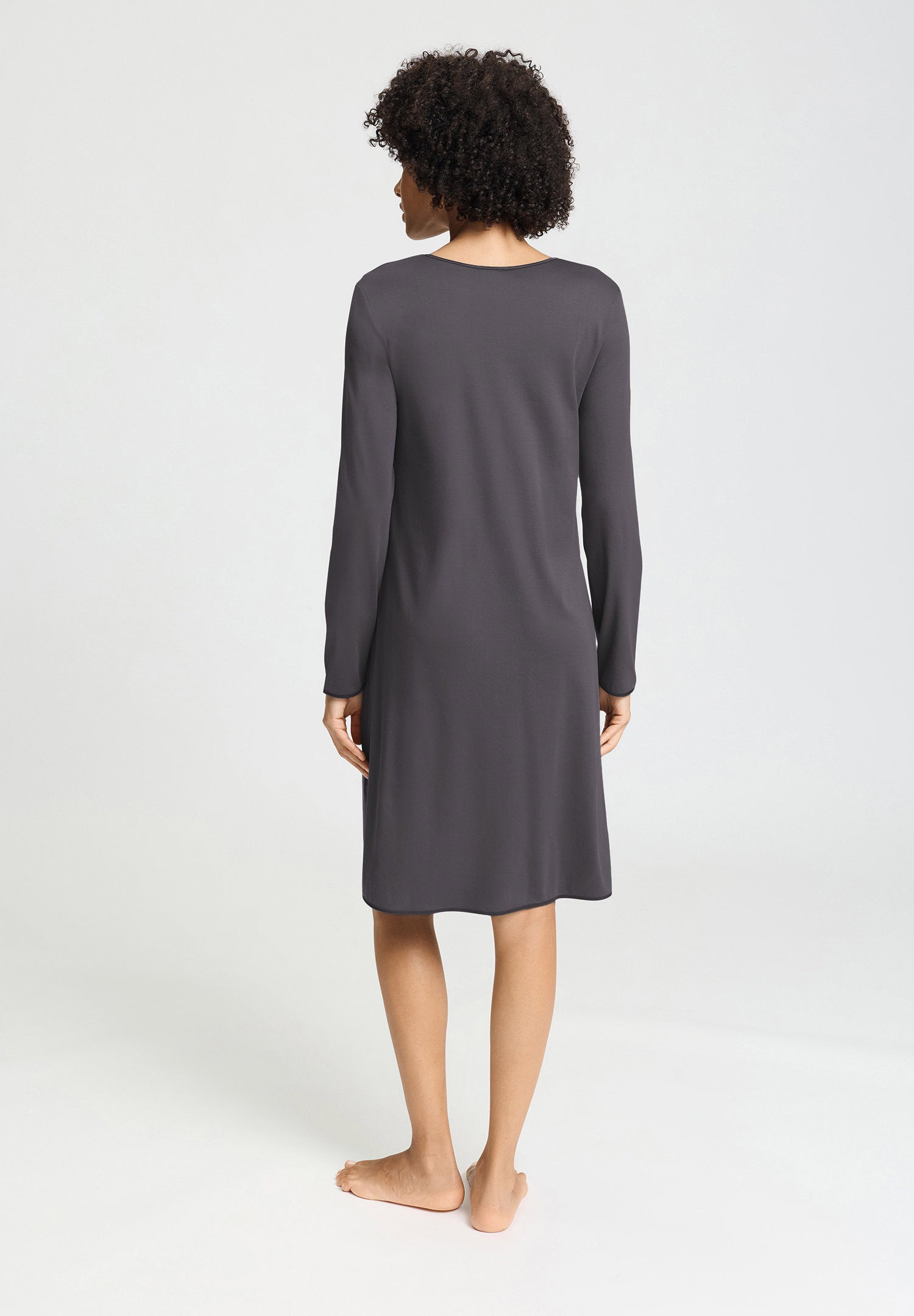hanro-cotton-silk-l-slv-nachthemd-100cm-boulevard-seide image 4