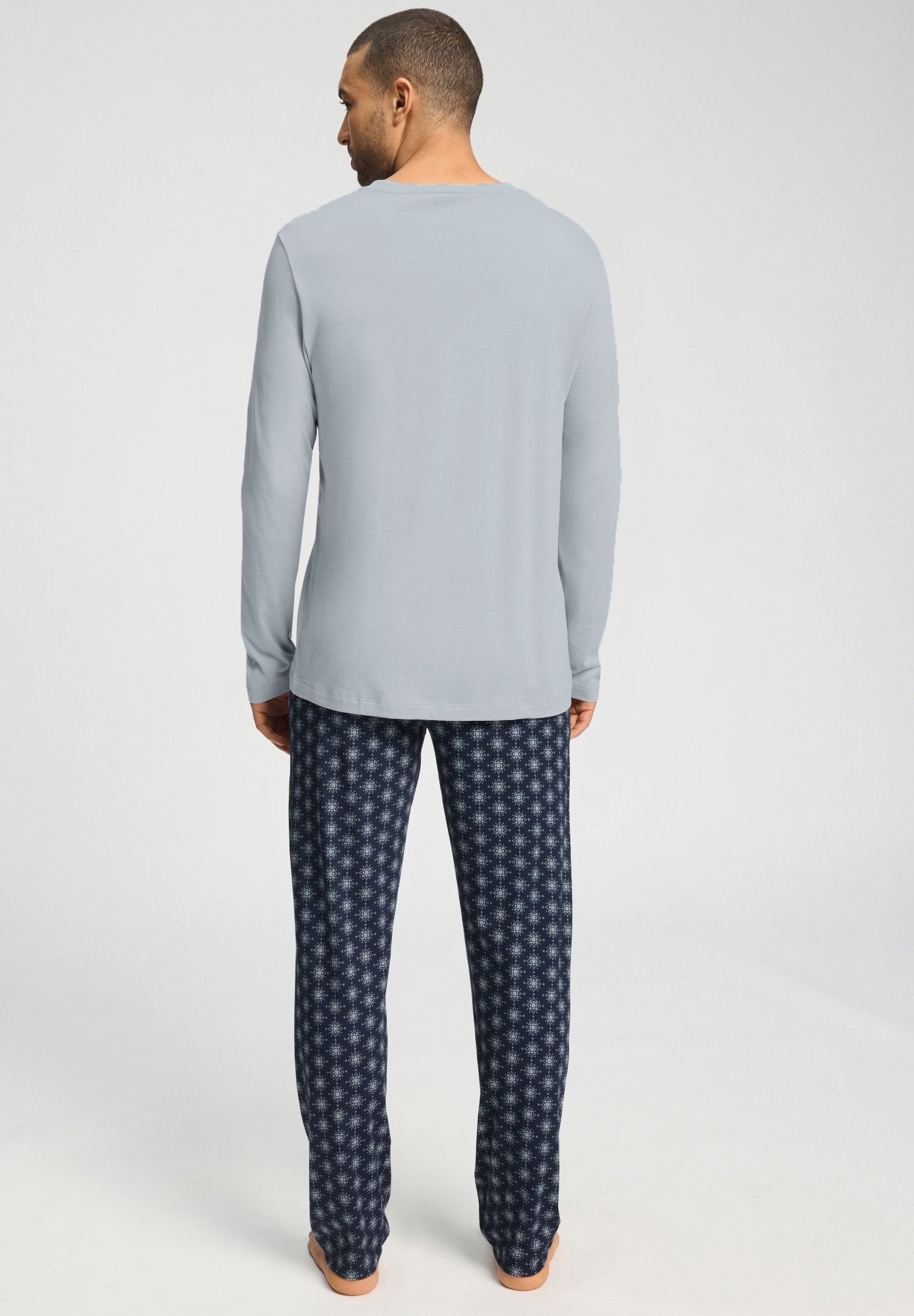hanro-night-and-day-pyjama-damen-celestial-night-modal-langarm image 4