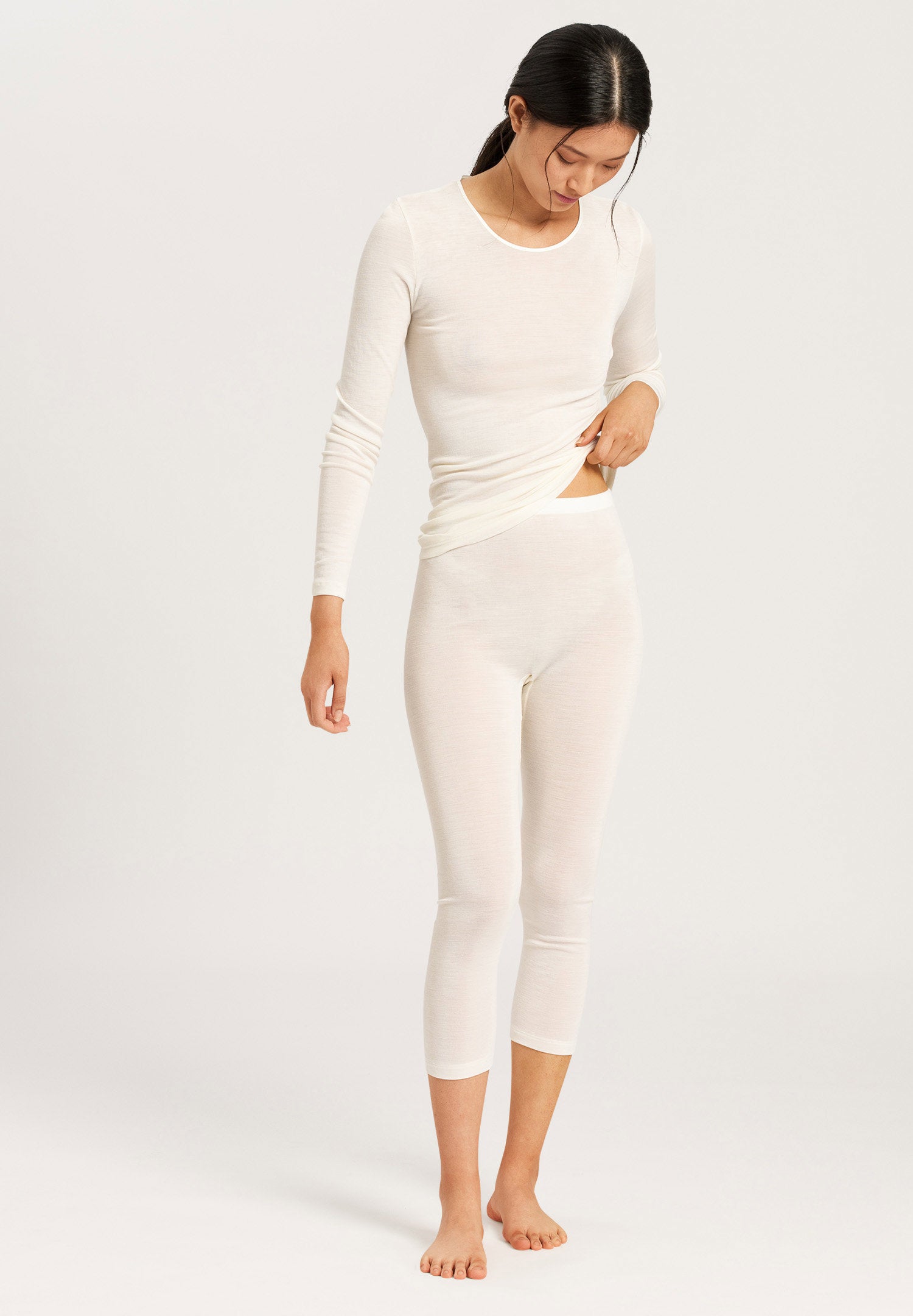 hanro-woolen-silk-langarmshirt-damen-cygne-wolle-seide image 5