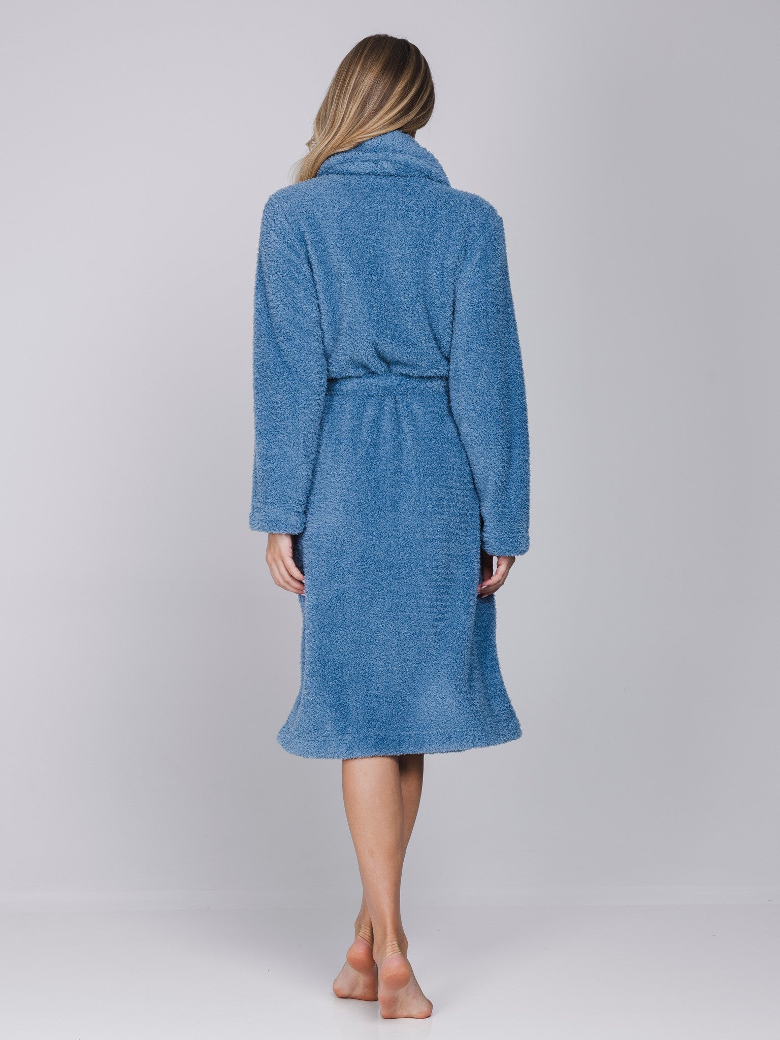 pastunette-frosty-morgenmantel-hellblau-coral-fleece image 3