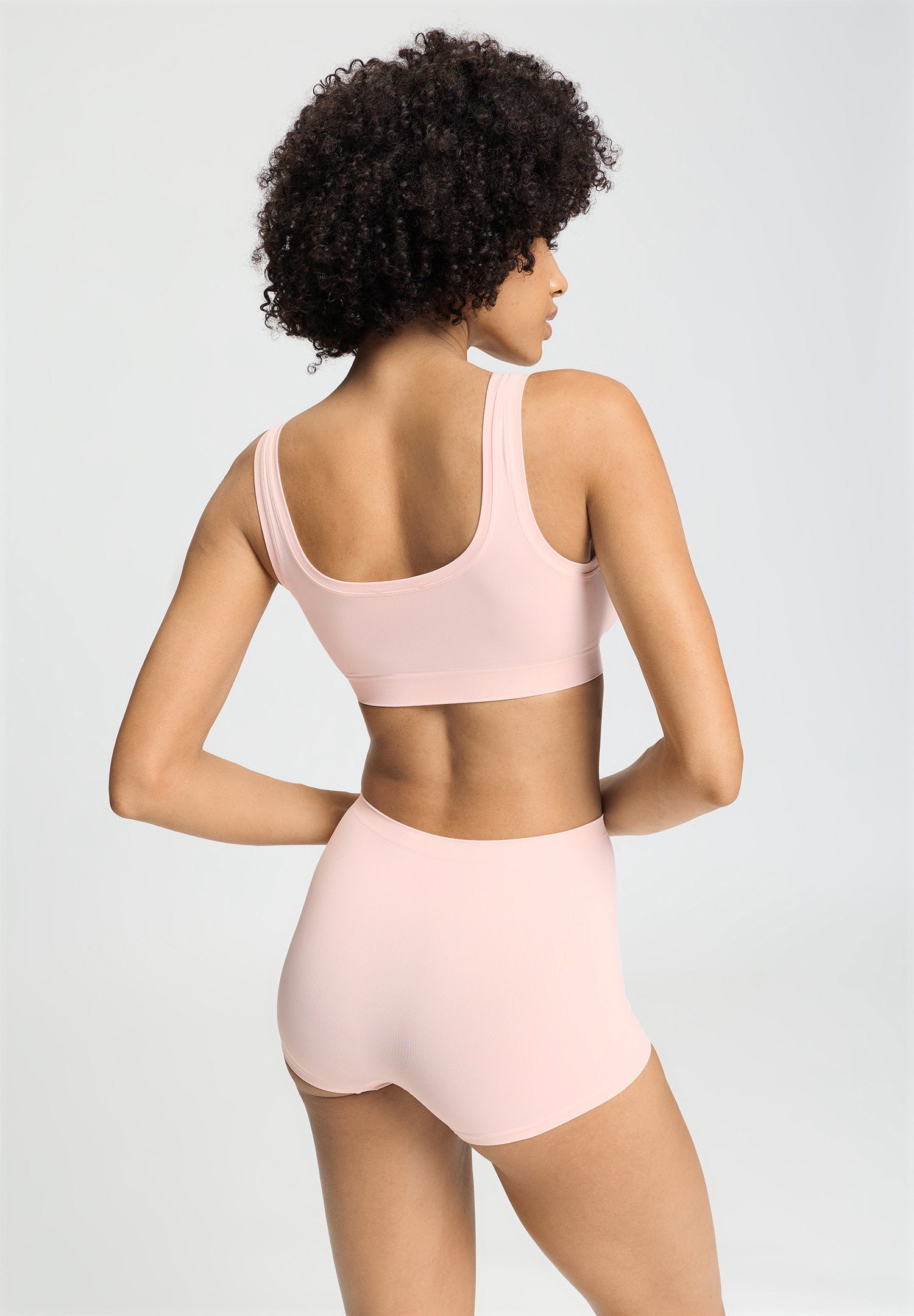 hanro-touch-feeling-crop-top-bustier-rosewater-microfaser image 4