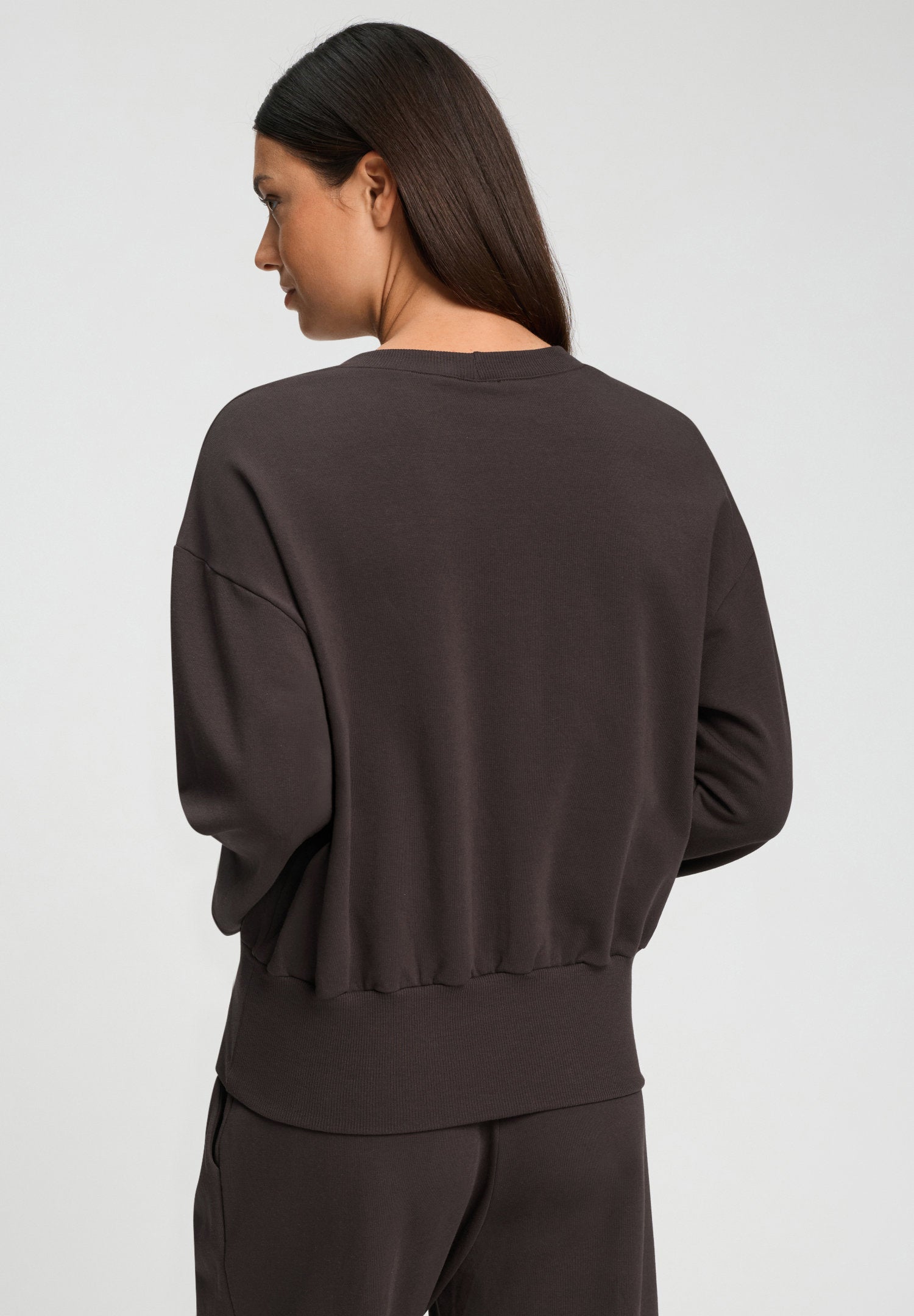 hanro-natural-living-sweatshirt-078934-dark-mocha-baumwolle image 5