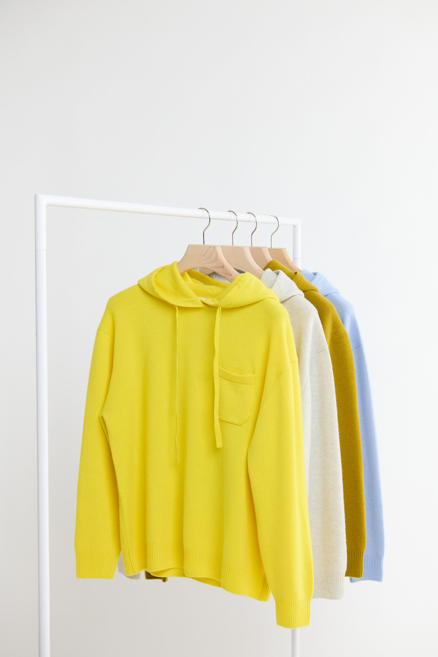 sunday-in-bed-henri-hoodie-wolle-cashmere-loungewear image 6