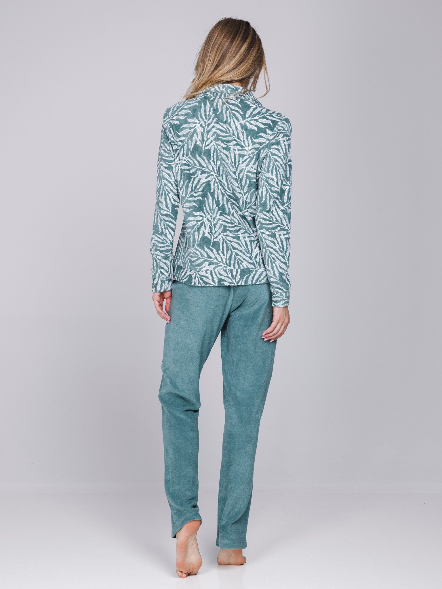 pastunette-nordic-leaf-hausanzug-gr-n-mit-jacquard image 3