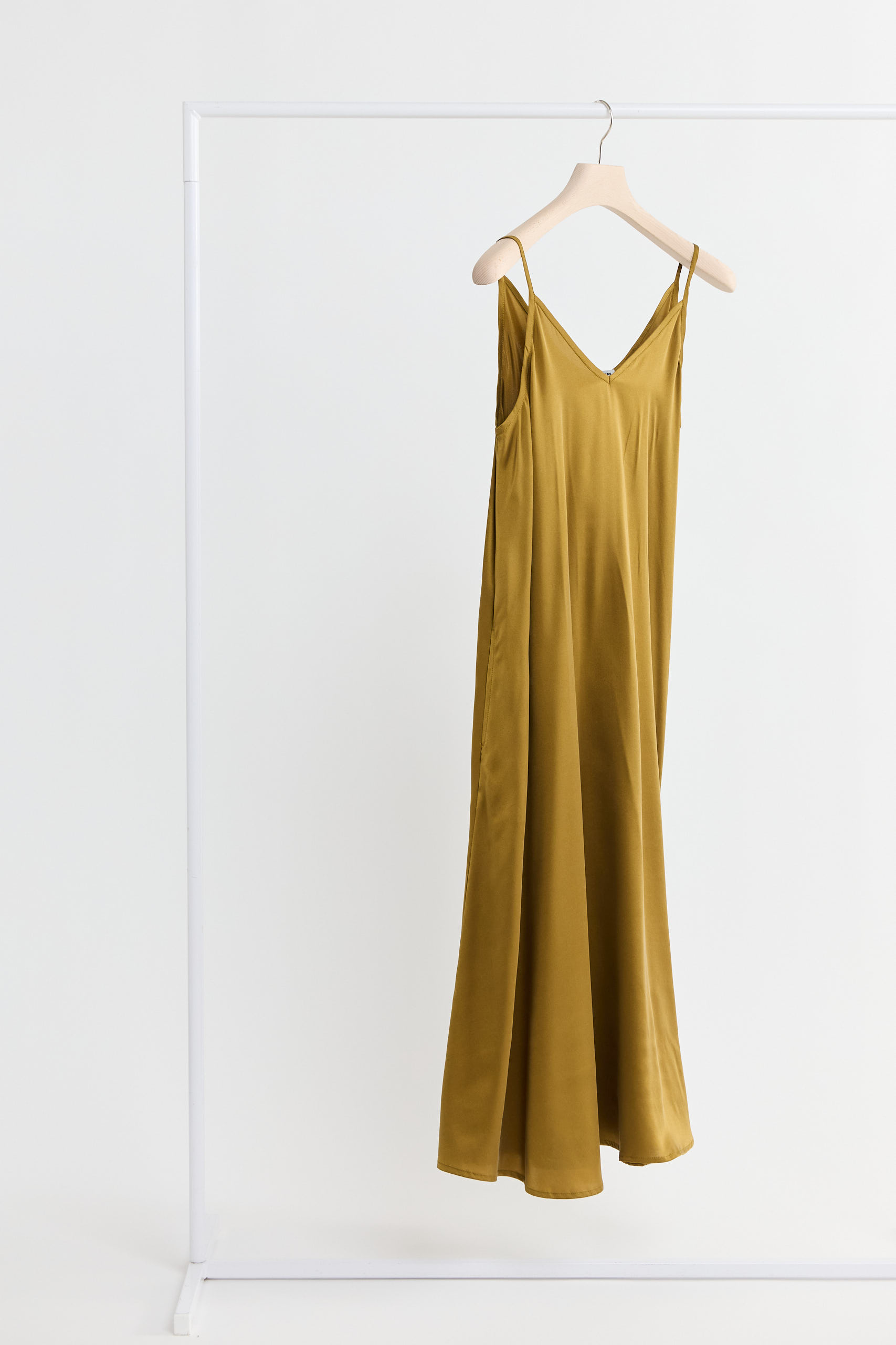 sunday-in-bed-nilou-slipdress-seide-nachthemd-taschen image 4