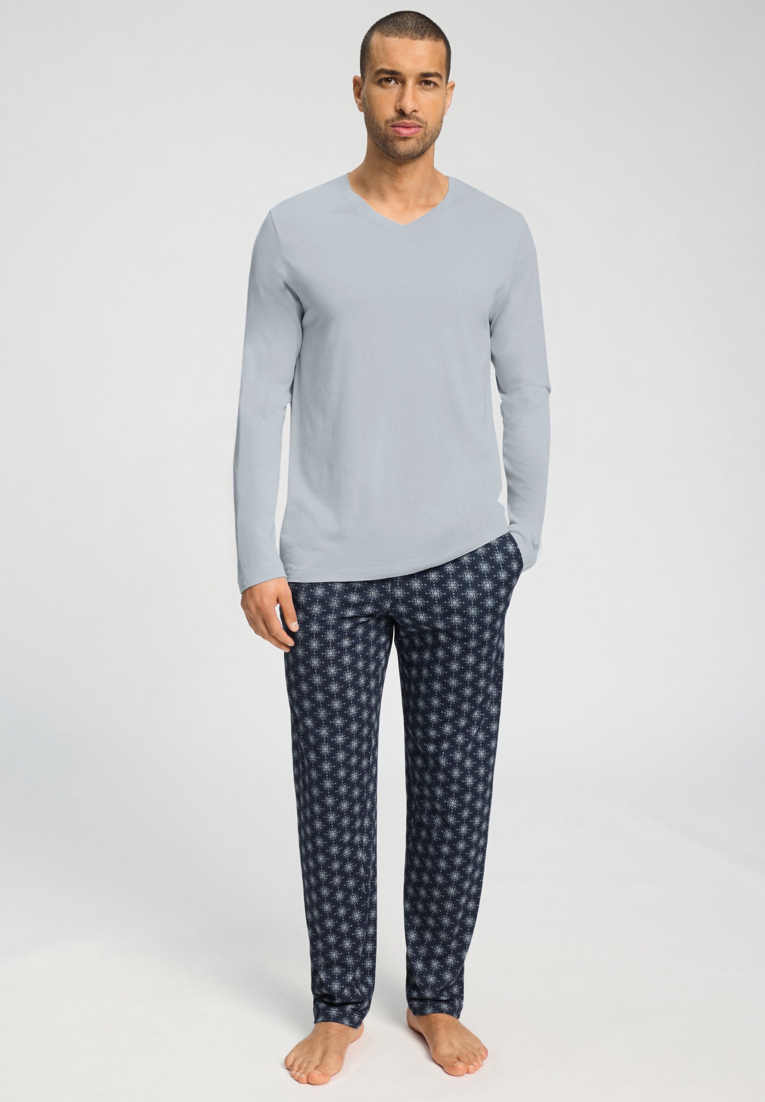 hanro-night-and-day-pyjama-damen-celestial-night-modal-langarm image 2