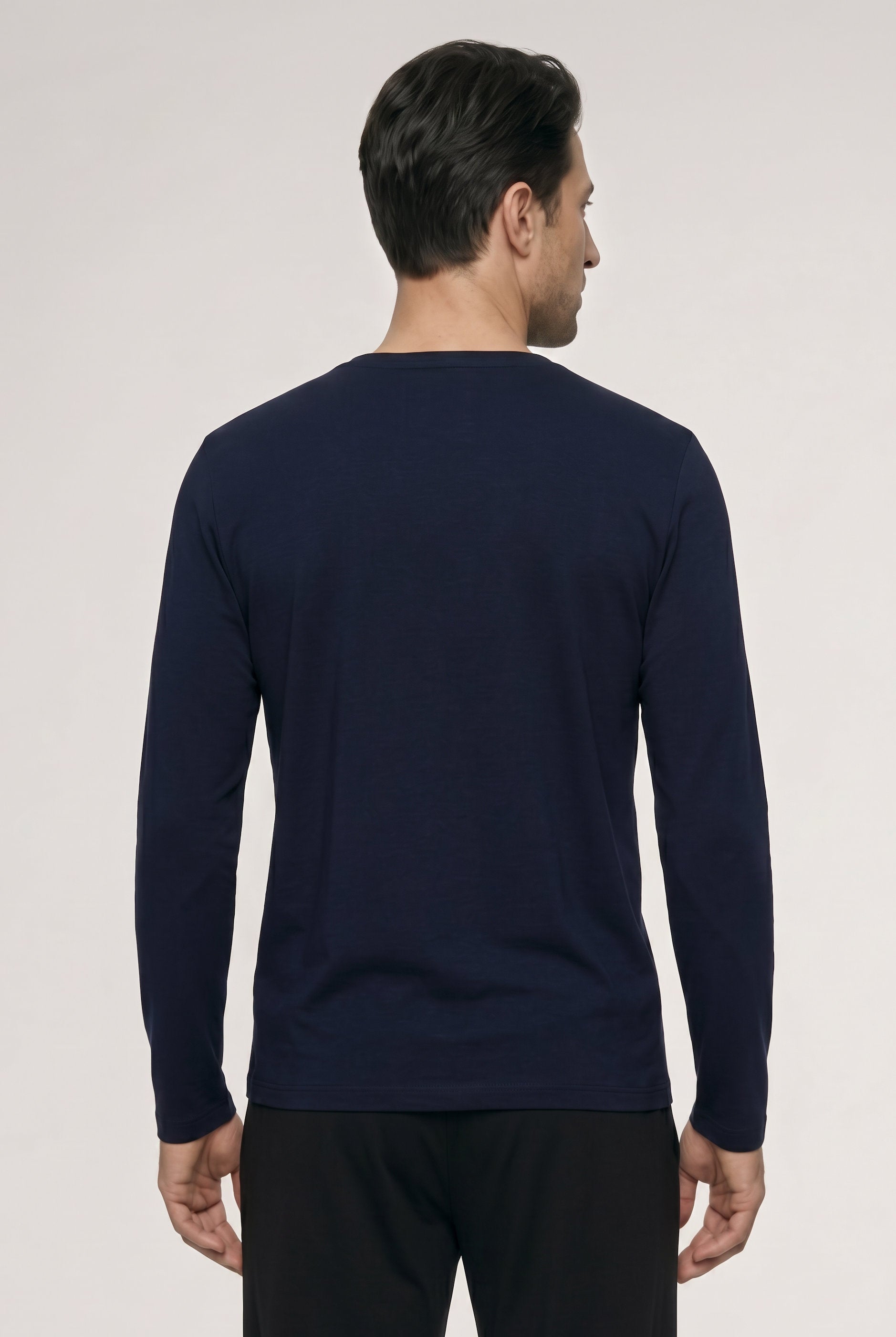 hanro-living-shirts-langarmshirt-deep-navy-baumwolle-herren image 4