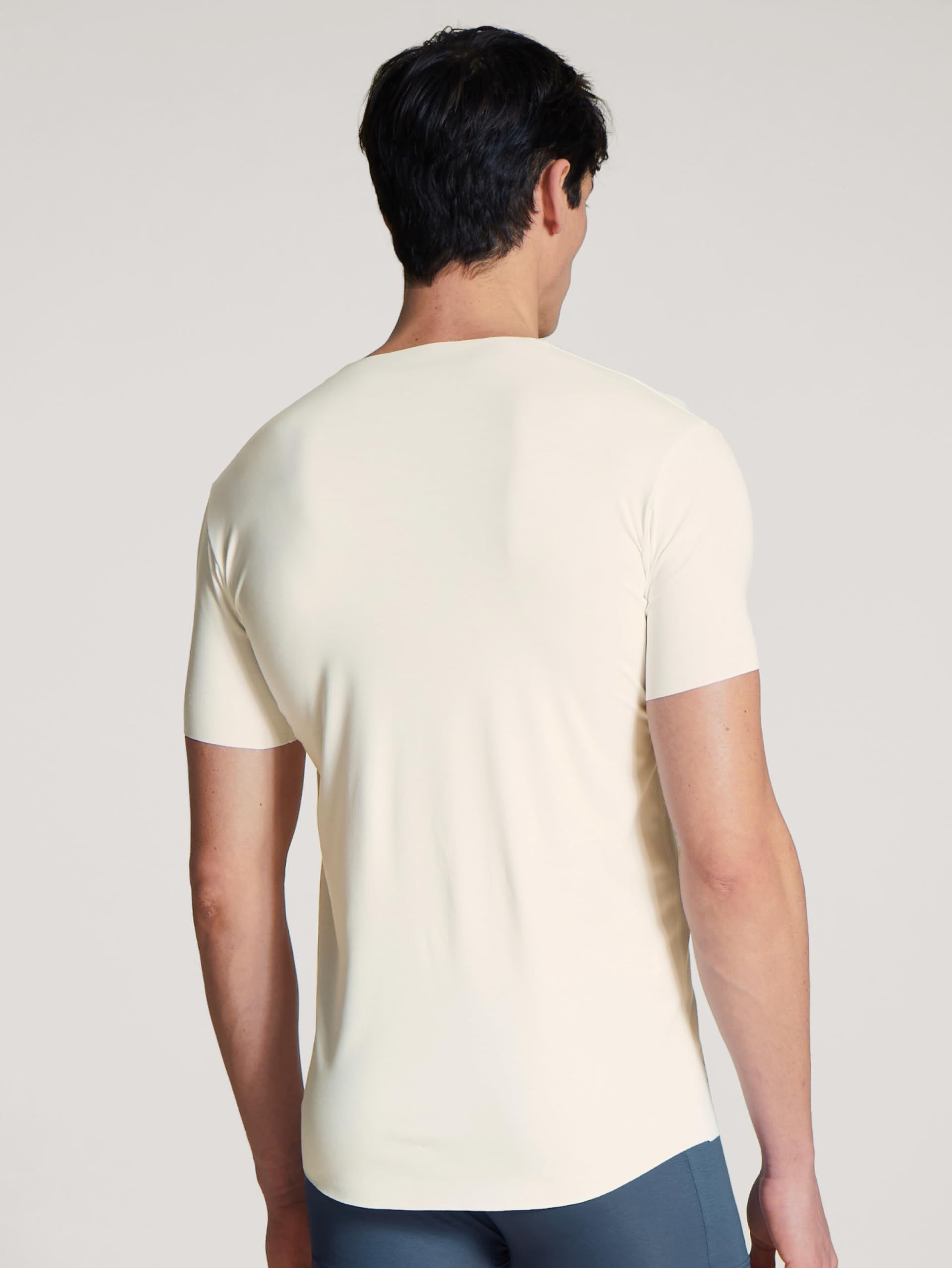 calida-essential-cotton-circular-day-t-shirt-v-ausschnitt image 3
