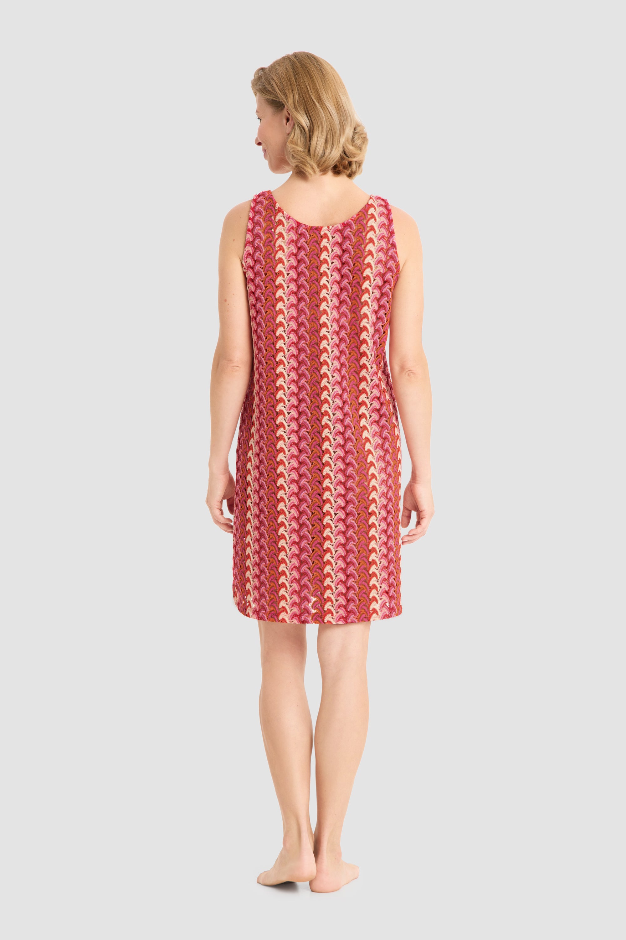 r-sch-be-happy-strandkleid-kurz-strick-zackenmuster-pink image 3