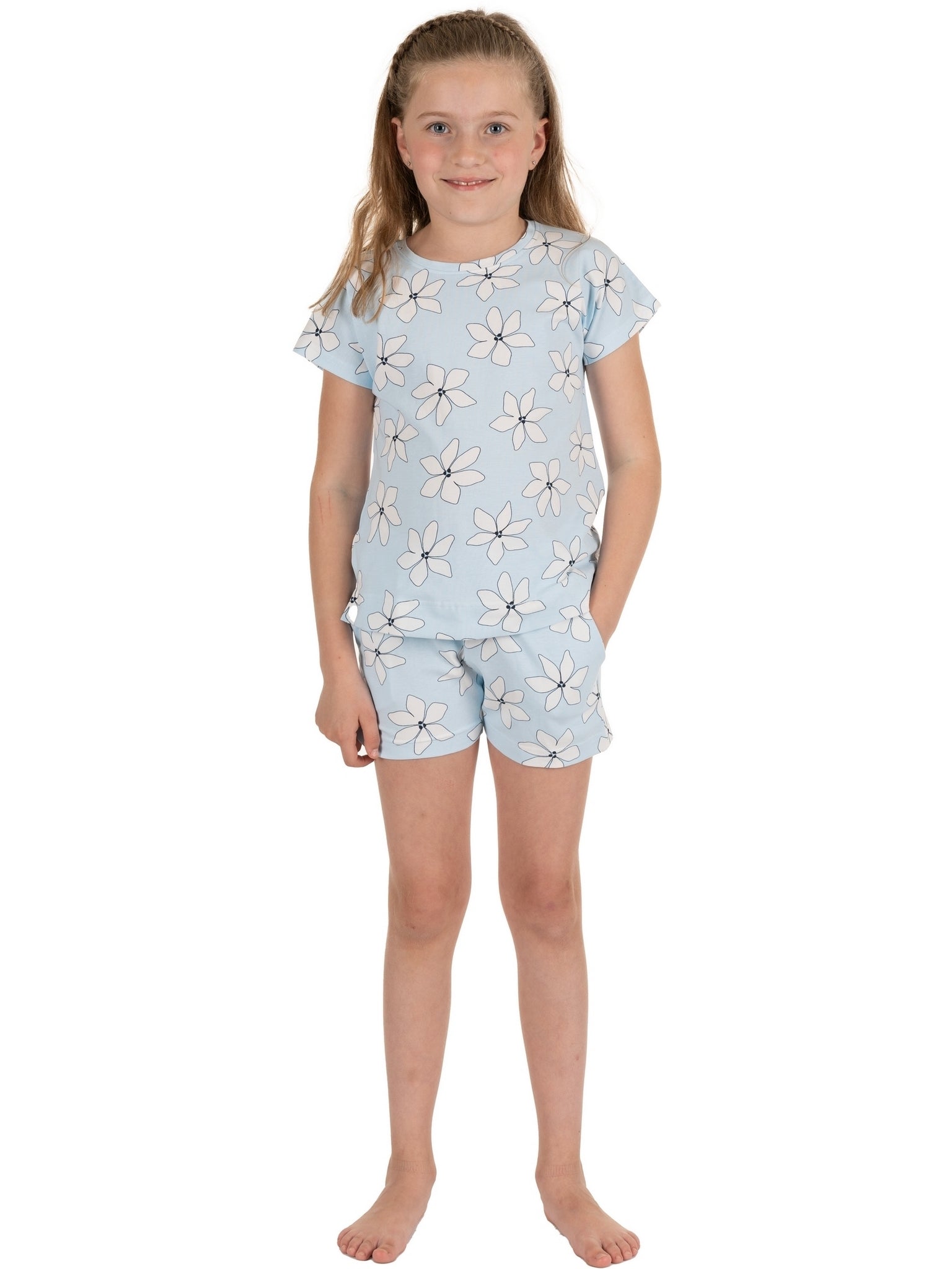 rebelle-flower-shortama-hellblau-blumen-bio-baumwolle image 2