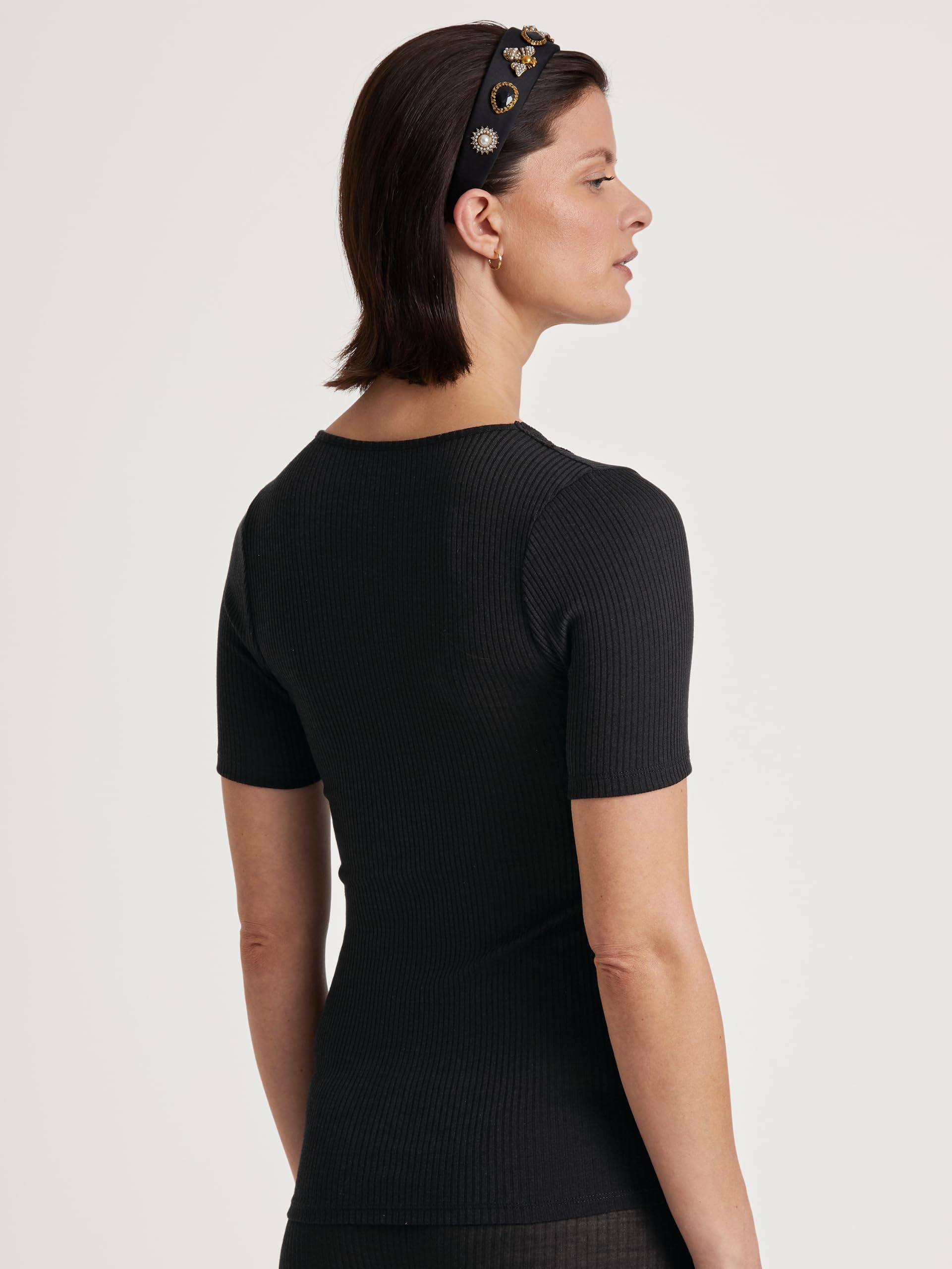 calida-silky-wool-joy-t-shirt-damen-spitze-schwarz image 4