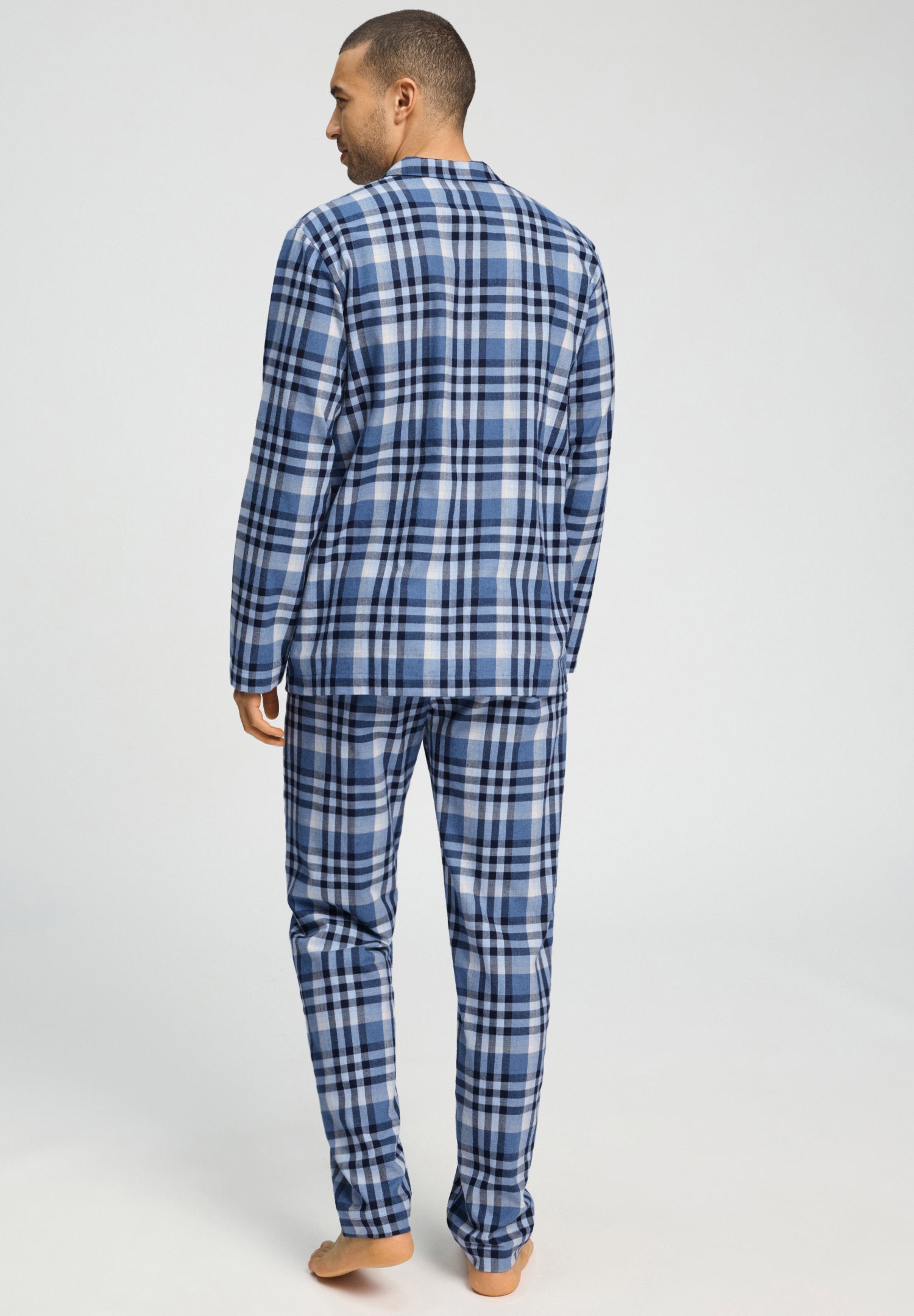 hanro-cozy-comfort-pyjama-pacific-squares-kariert-aus-flanell image 4