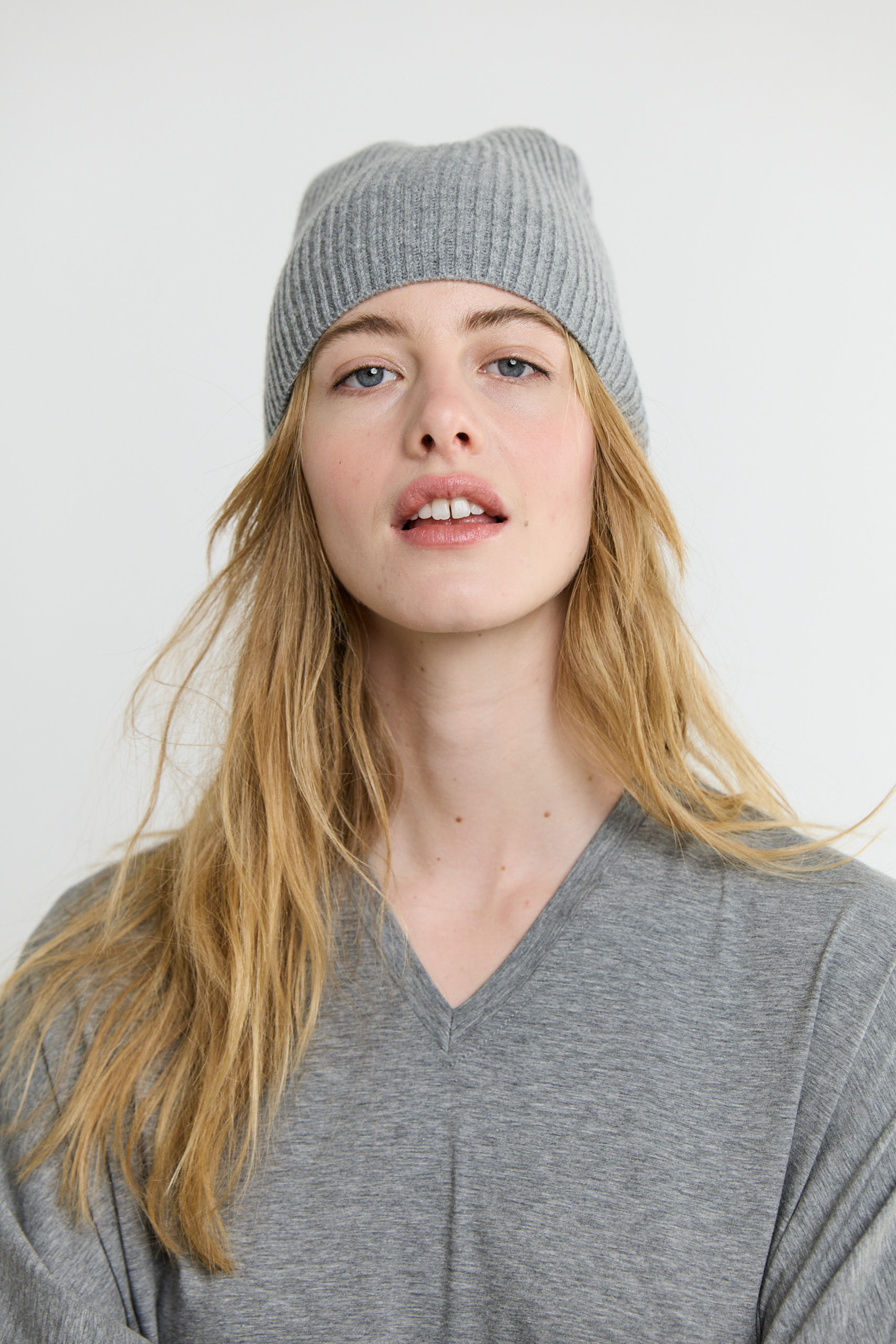 sunday-in-bed-beanie-m-tze-wolle-cashmere-one-size image 1