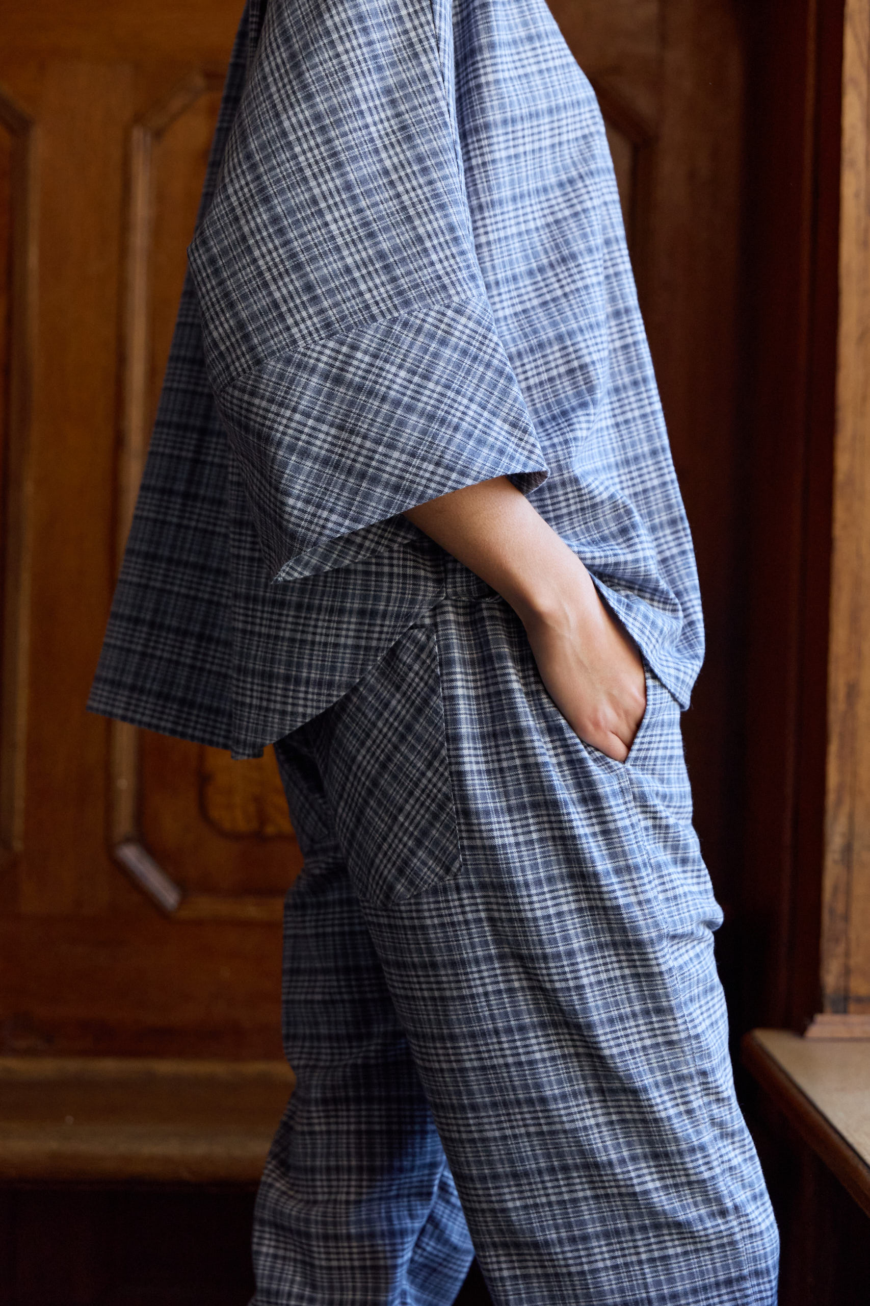 sunday-in-bed-nobu-top-seidentop-aus-seide image 3