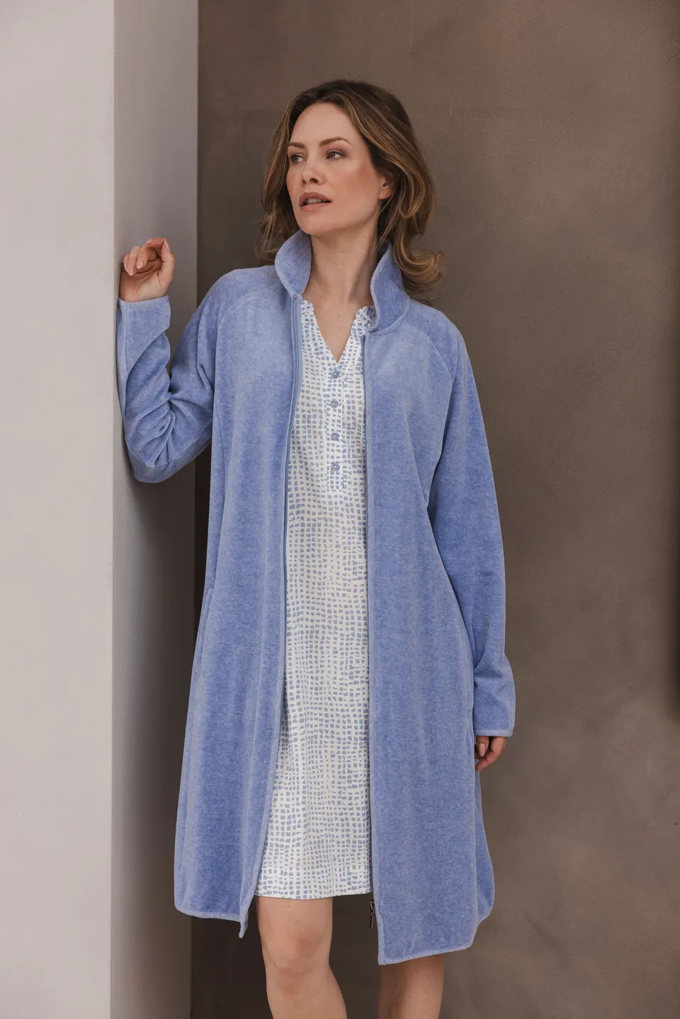 pastunette-soft-blue-bademantel-hellblau-frottee image 1