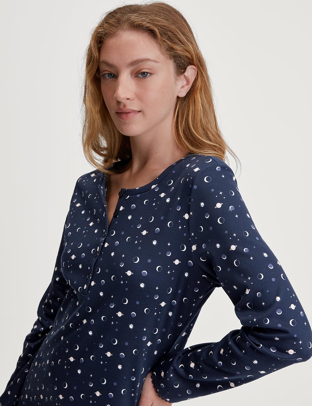calida-midnight-dreams-damen-nachthemd-langarm-gr-48-50 image 2
