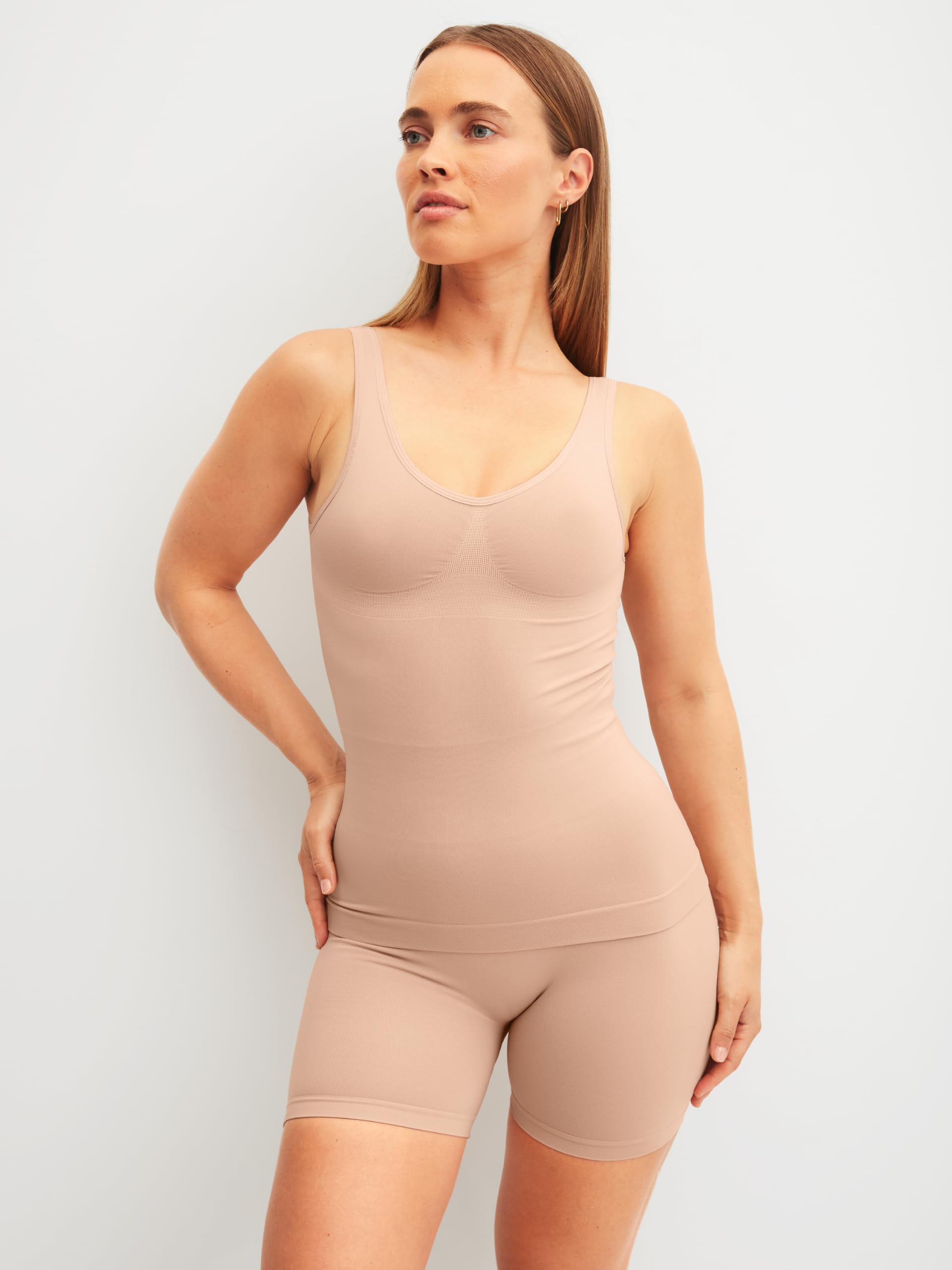 calida-sleek-skin-seamless-shape-radlerhose-damen-44-46-nahtlos image 5