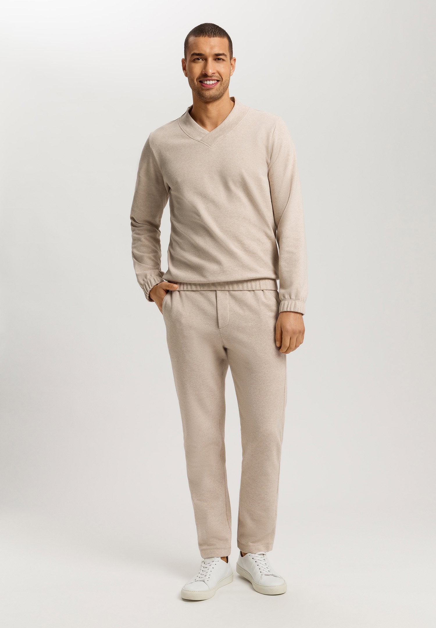 hanro-cozy-living-pullover-camel-melange-bio-baumwolle-herren image 5