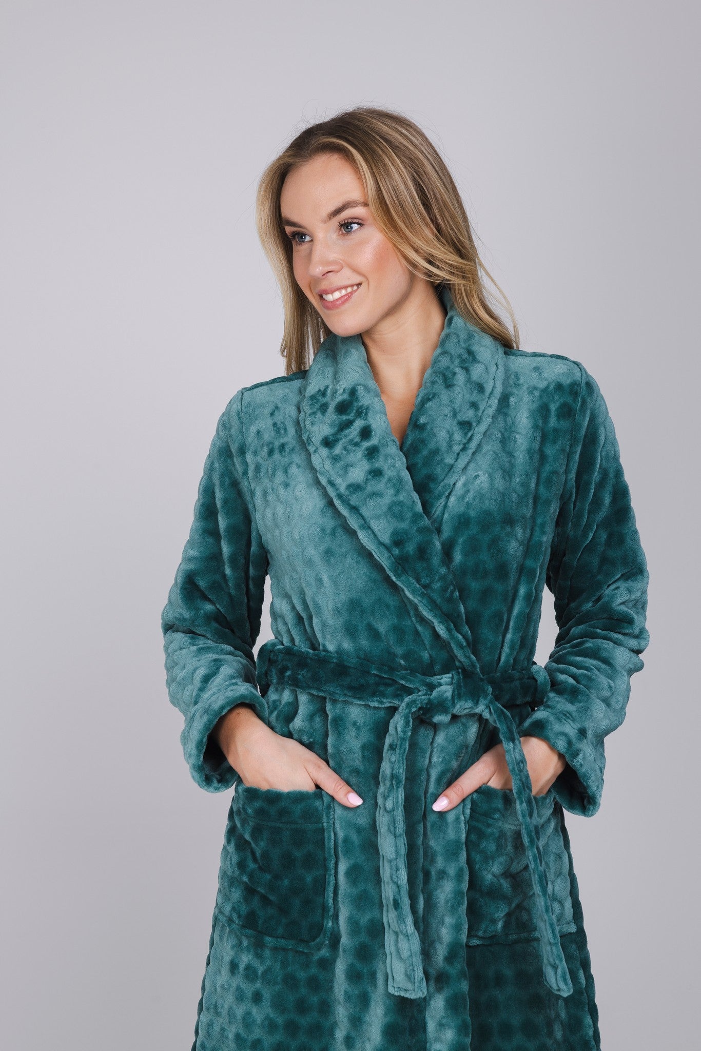 pastunette-nordic-leaf-bademantel-gr-n-fleece-130-cm image 6