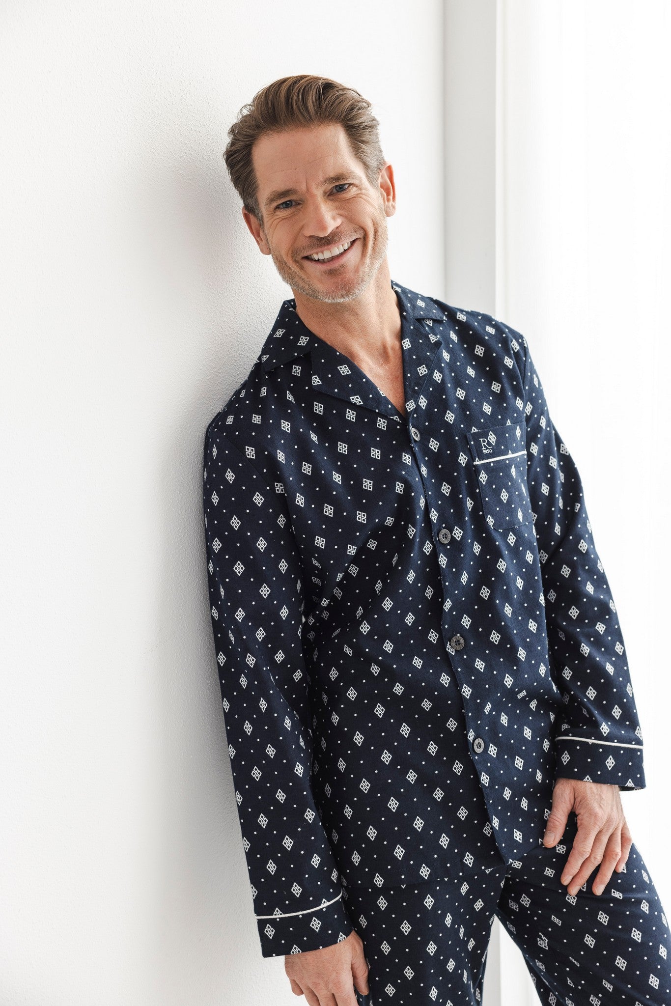 robson-graphic-herren-pyjama-flanell-dunkelblau image 1