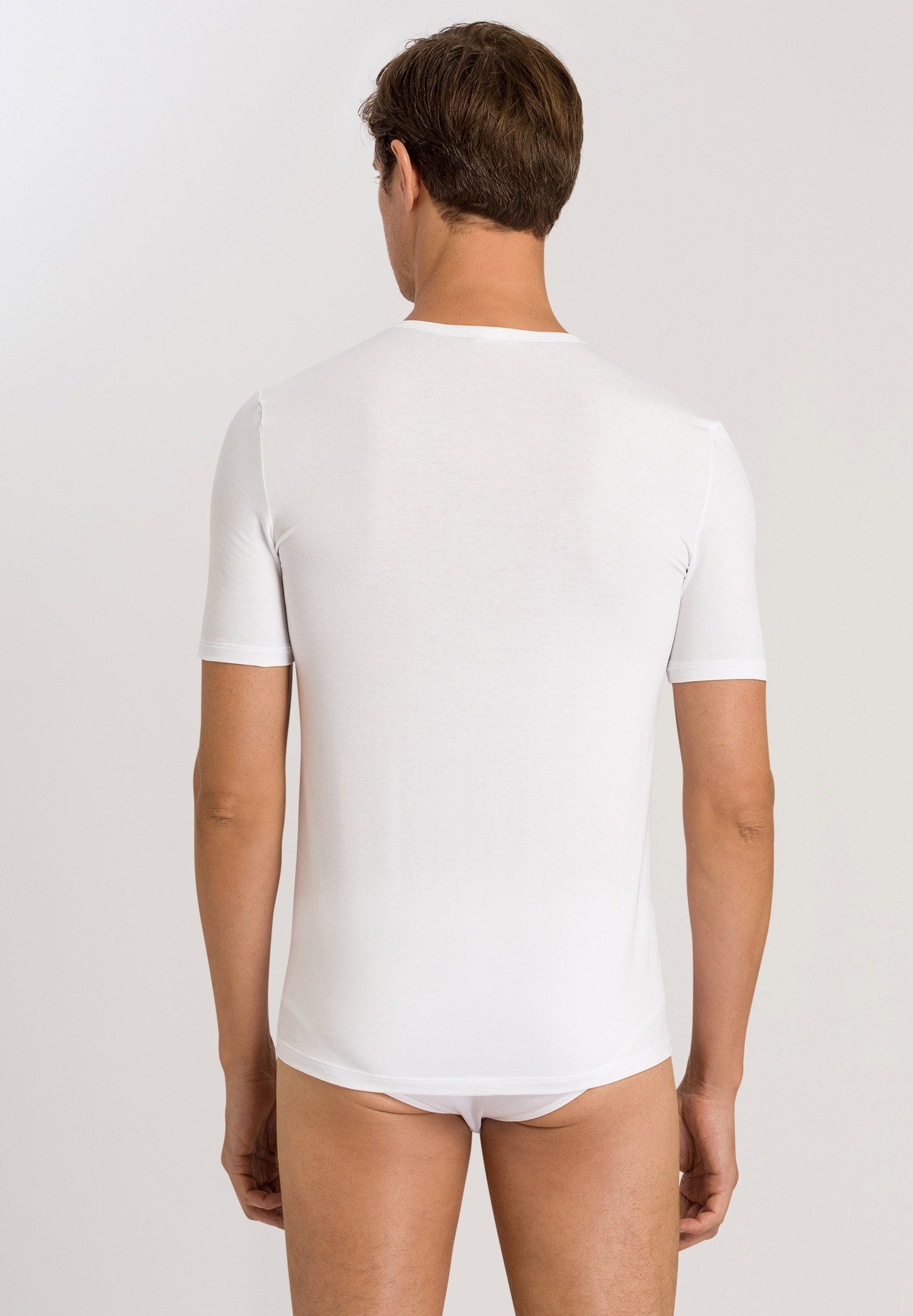 hanro-natural-function-v-neck-shirt-wei-tencel-herren image 4