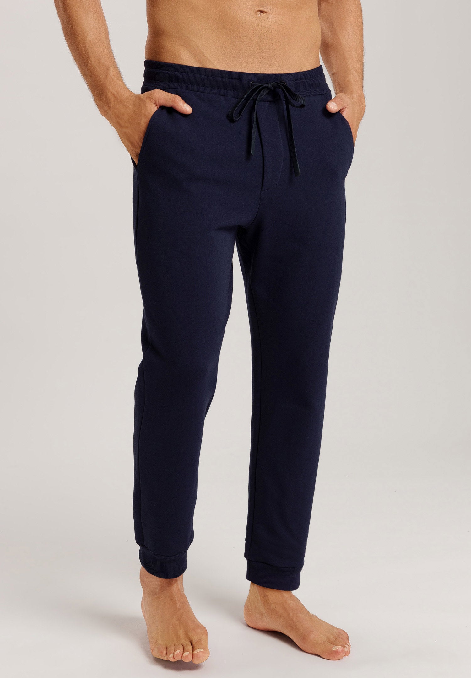hanro-natural-living-sweathose-bio-baumwolle-deep-navy image 2