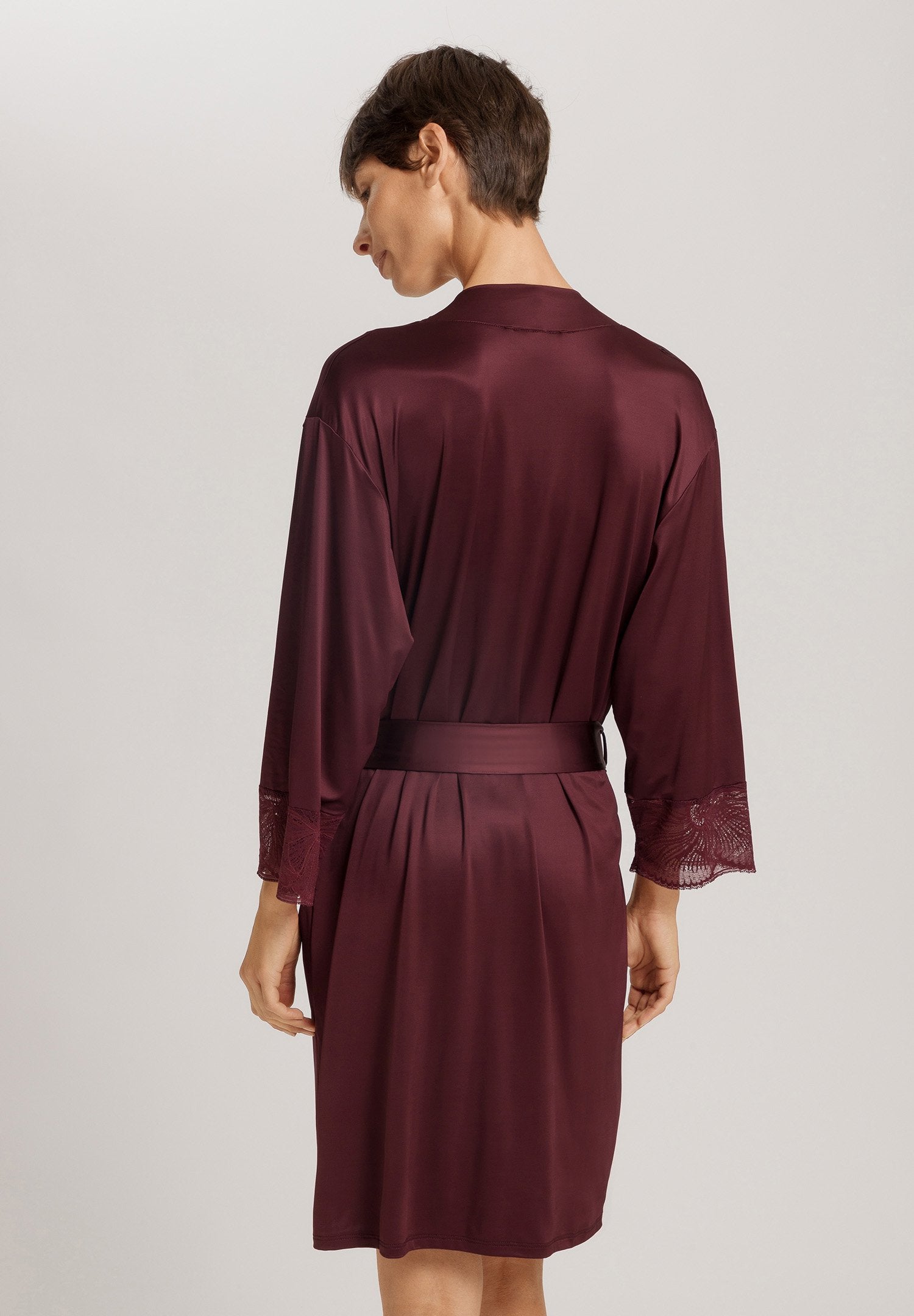 hanro-lilith-kimono-morgenmantel-vivid-brown-spitze image 4