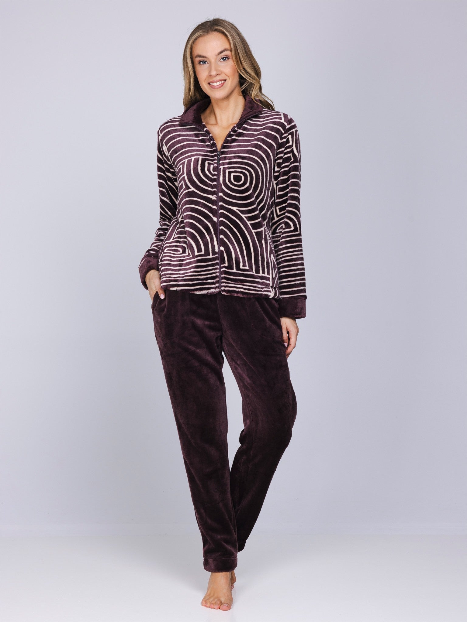 pastunette-premium-lunar-lines-hausanzug-lila-fleece image 3