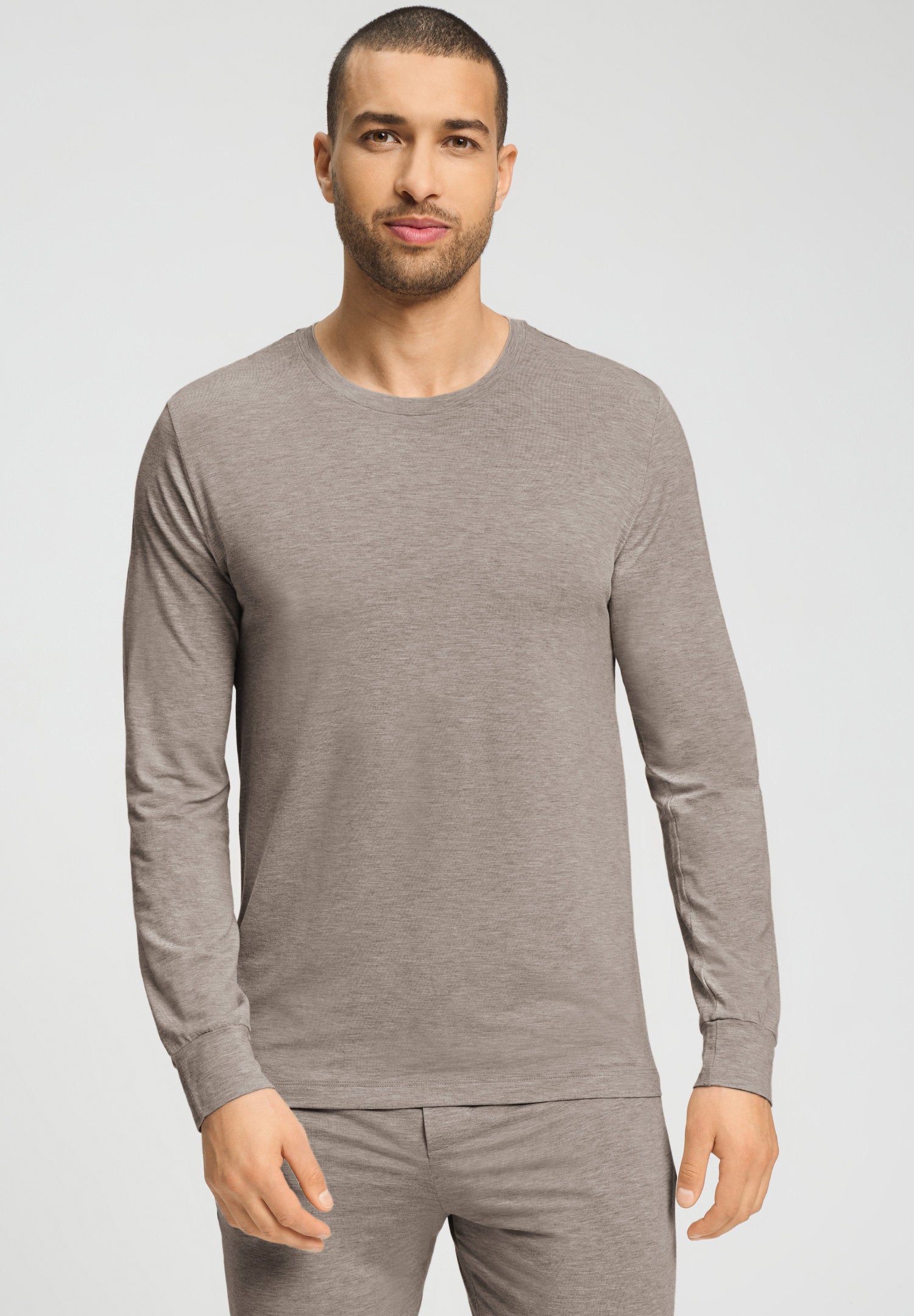 hanro-winter-casuals-langarmshirt-toffee-melange-wolle image 2
